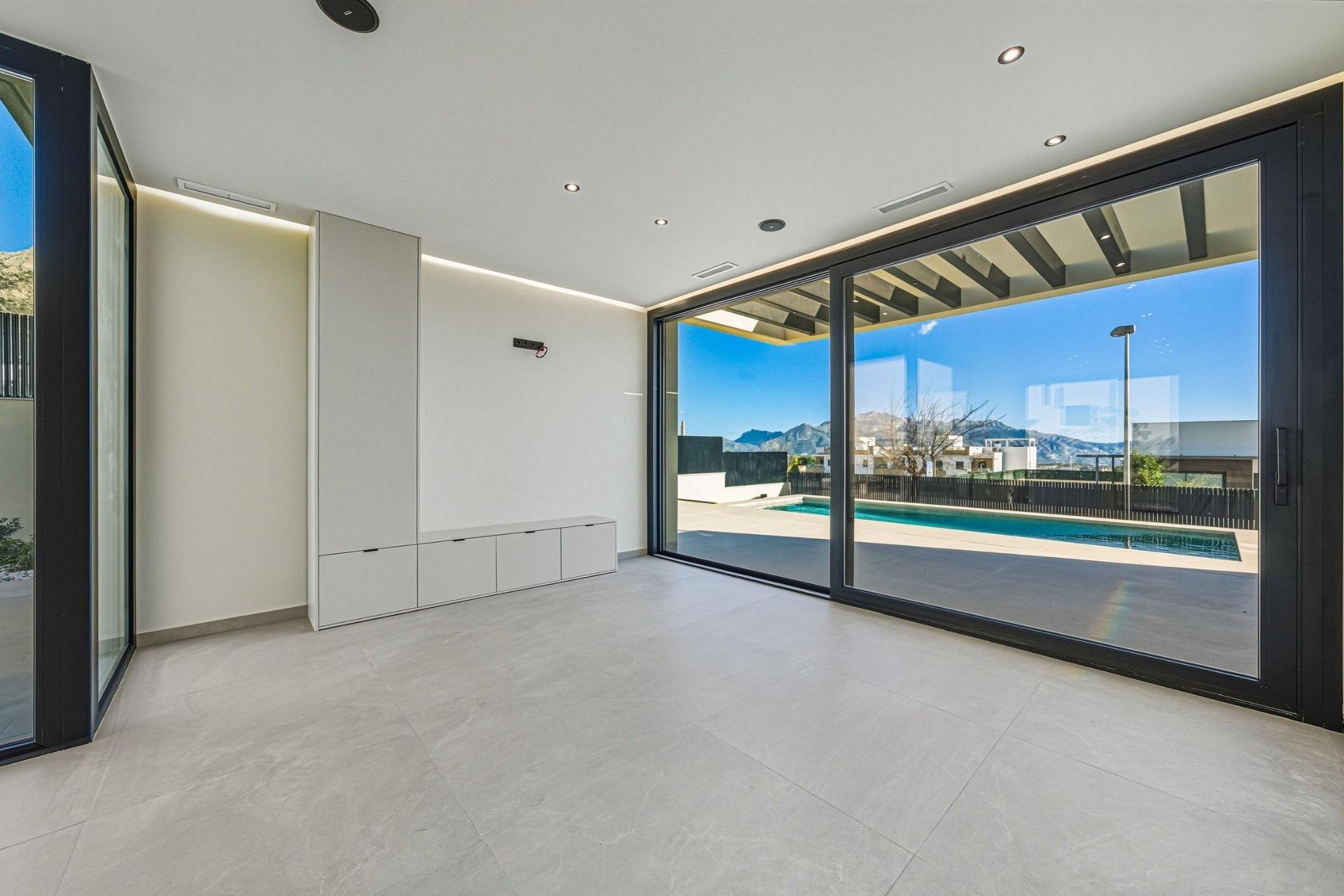 Новое здание - Villa - Polop - La Alberca