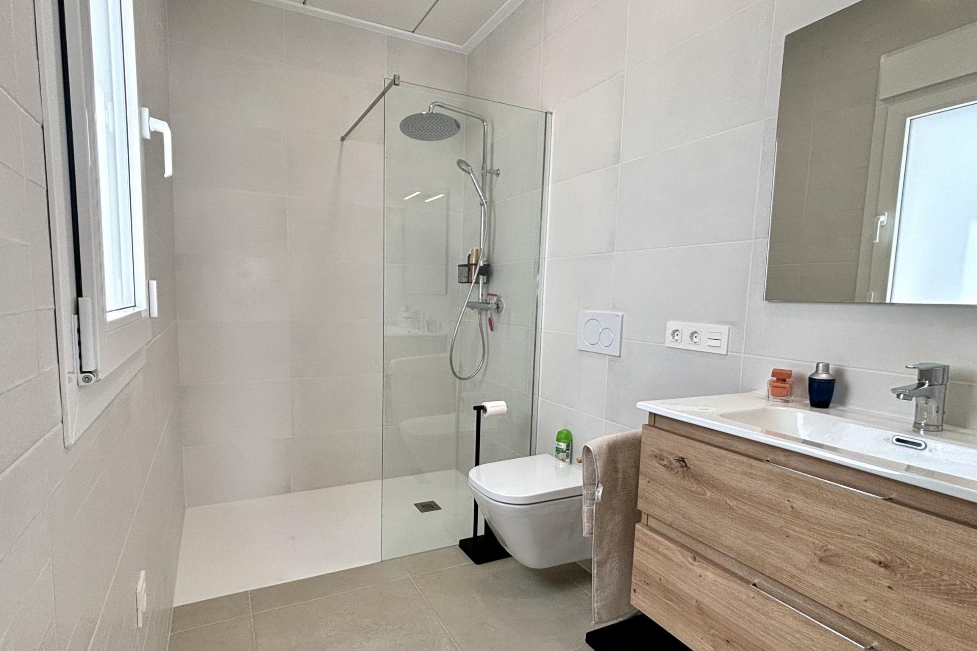 Новое здание - Villa - Rojales