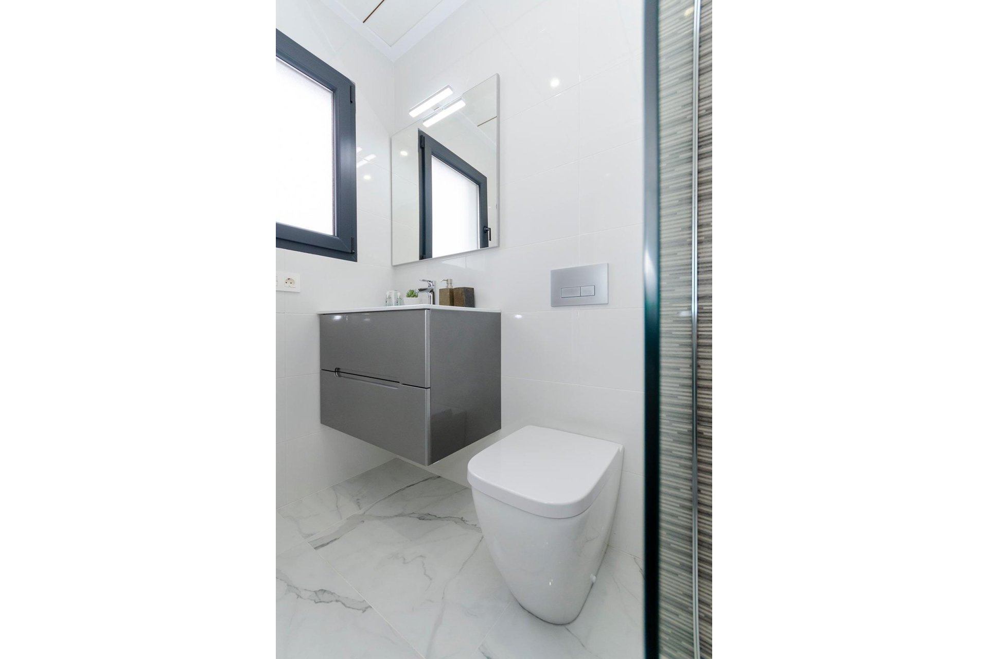 Новое здание - Villa - Torrevieja - Torretas