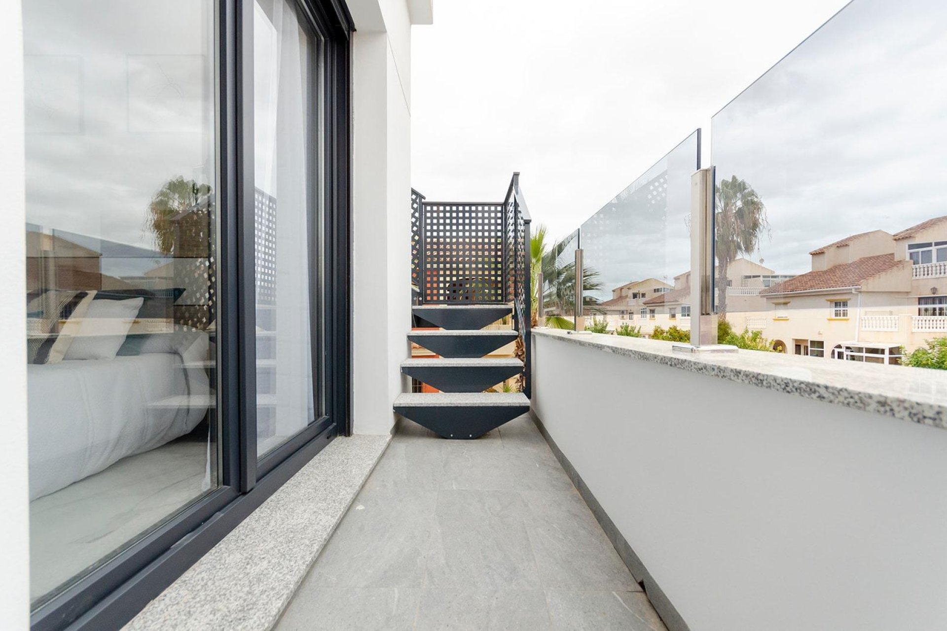 Новое здание - Villa - Torrevieja - Torretas