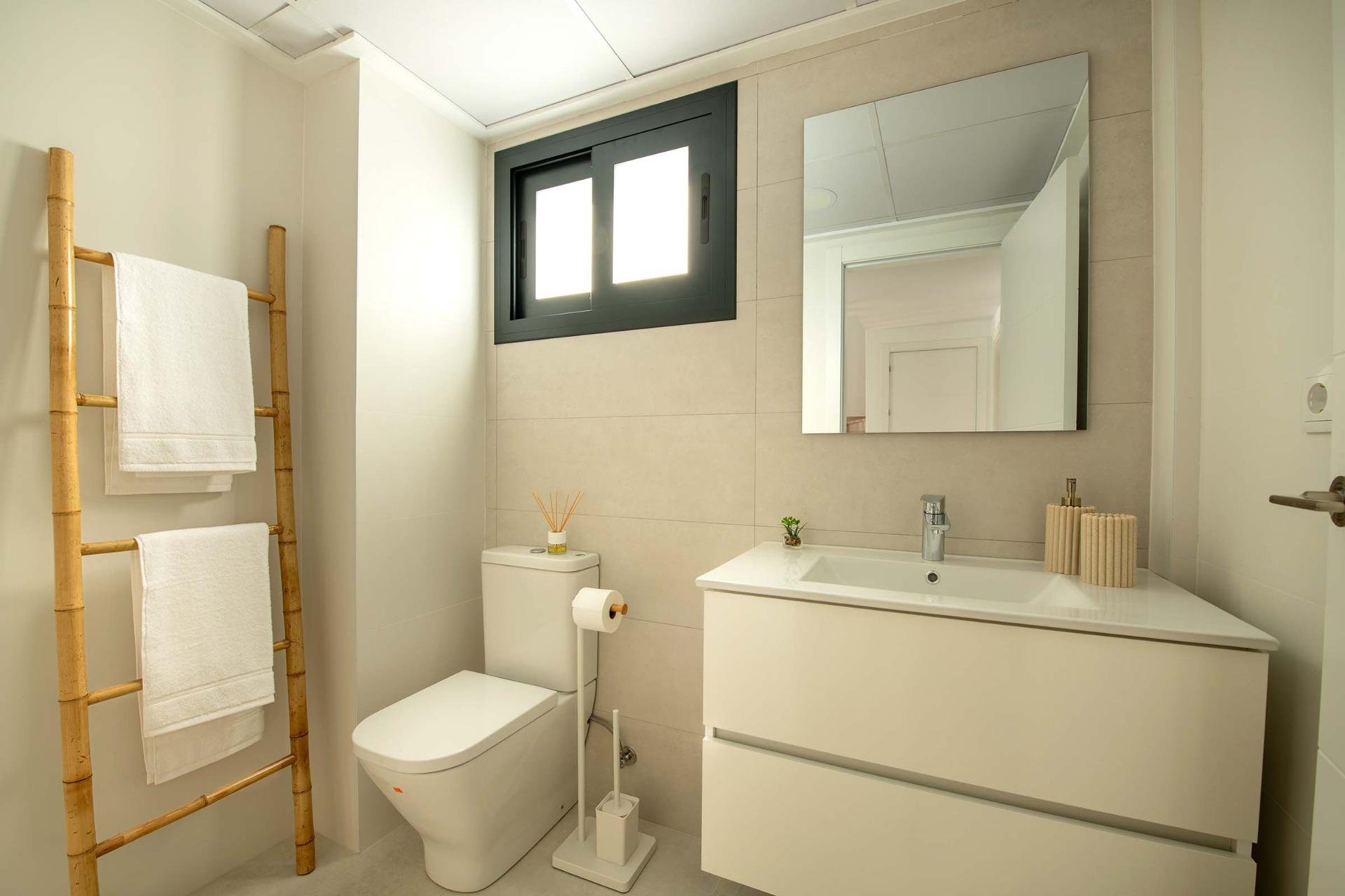 Obra nueva - Apartamento  - Cox