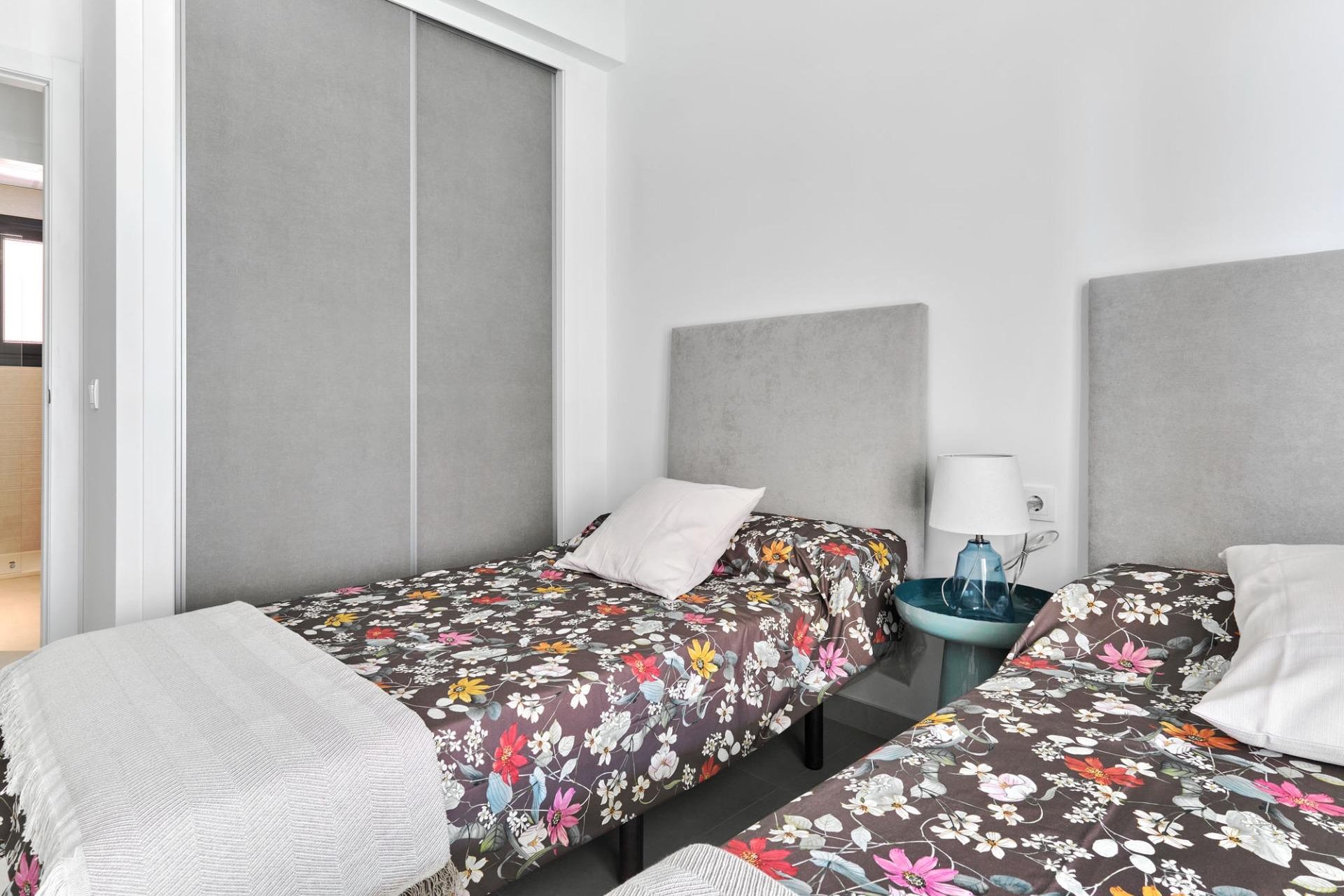 Obra nueva - Apartamento  - Torrevieja - Villa Amalia