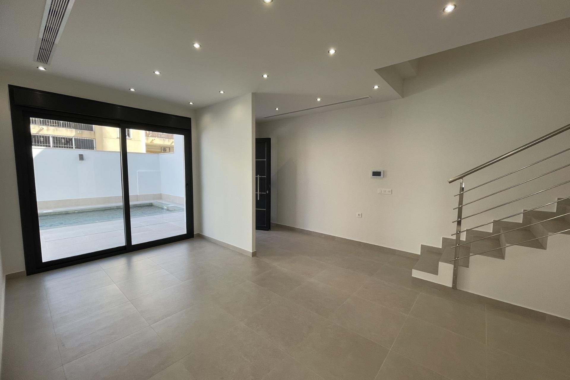 Obra nueva - Villa - Almoradi - Almoradí