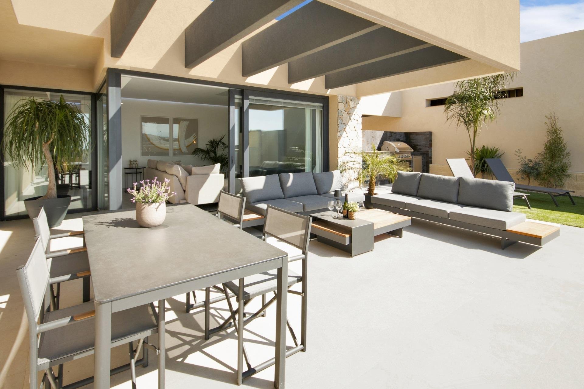 Obra nueva - Villa - Baños y Mendigo