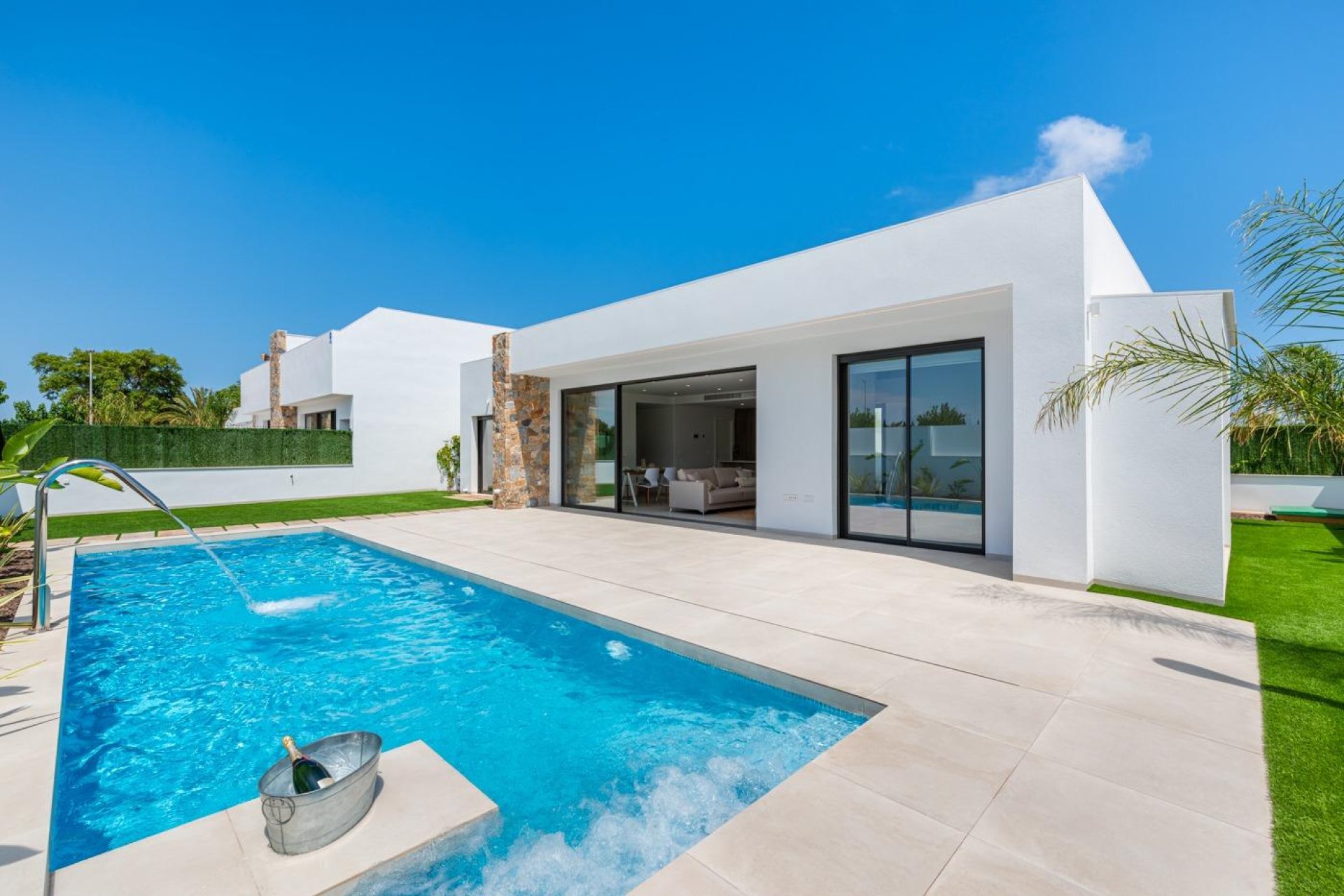 Obra nueva - Villa - Los Alcázares