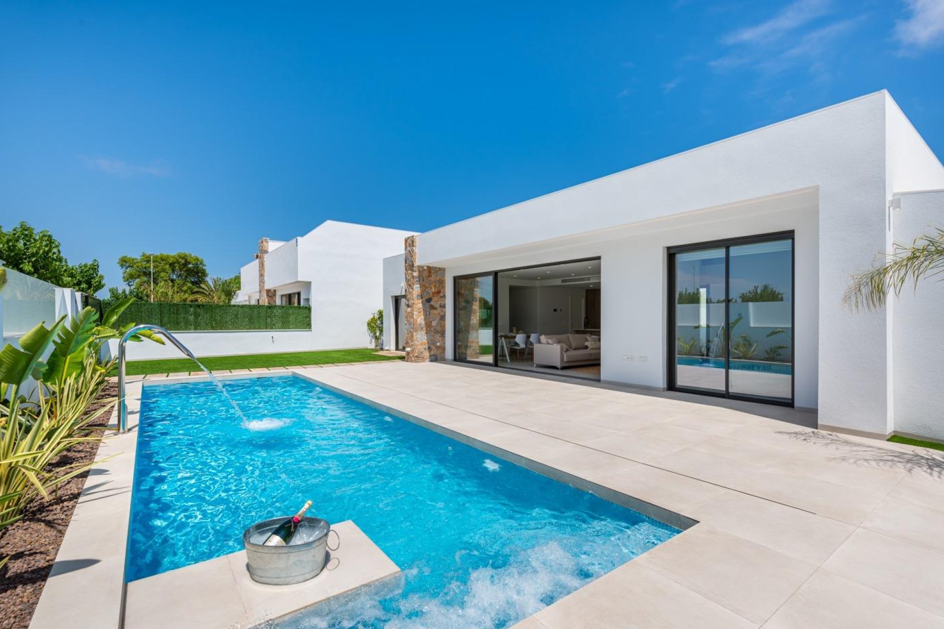Obra nueva - Villa - Los Alcázares