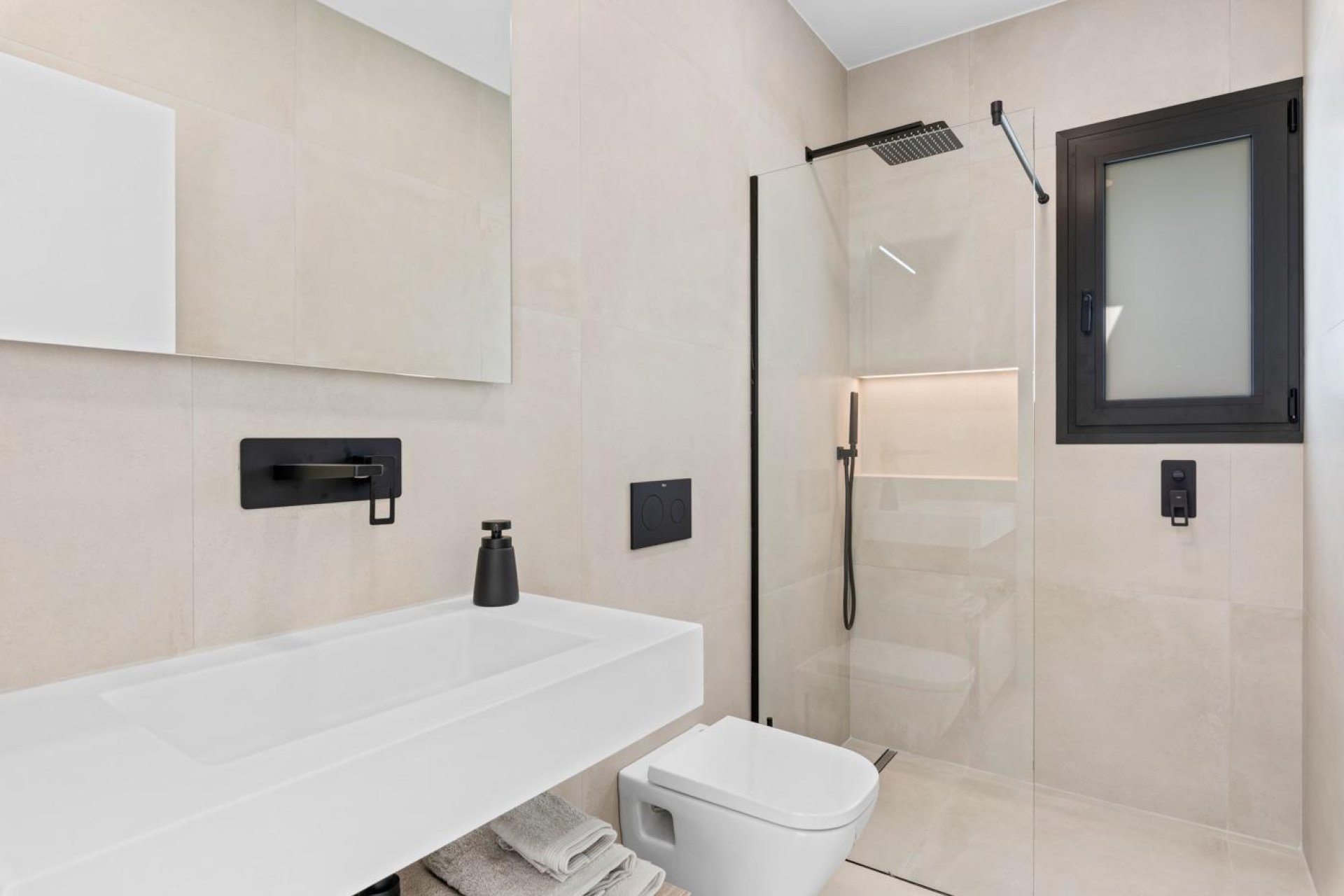 Obra nueva - Villa - Los Alcázares