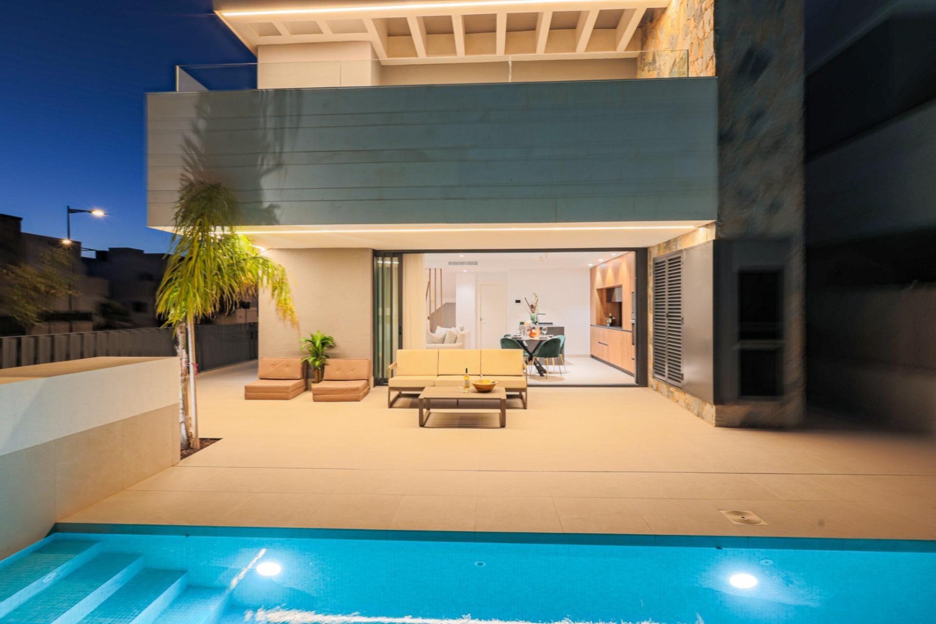 Obra nueva - Villa - Los Alcázares