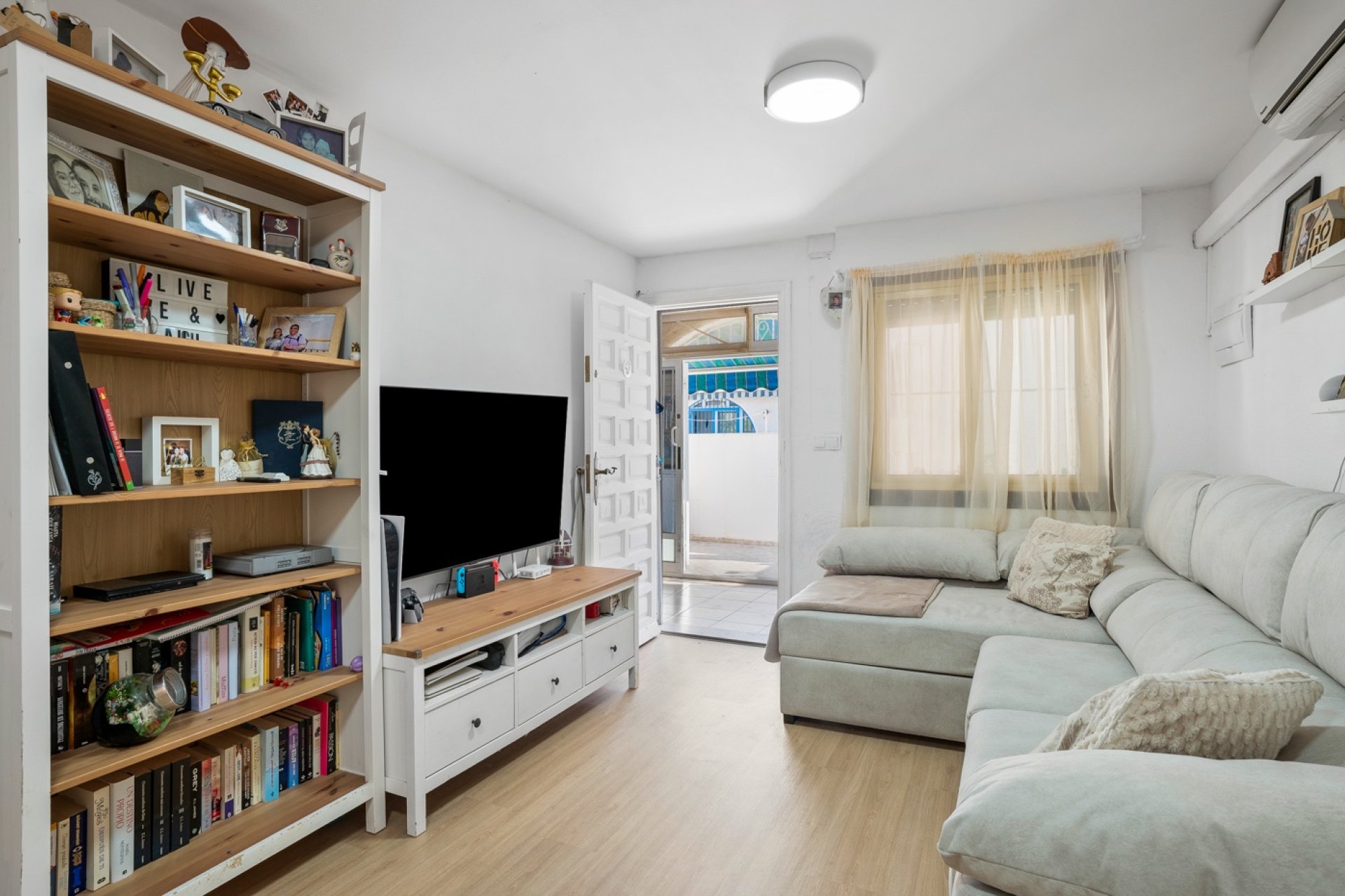 Перепродажа - Квартира  - Torrevieja - La Siesta