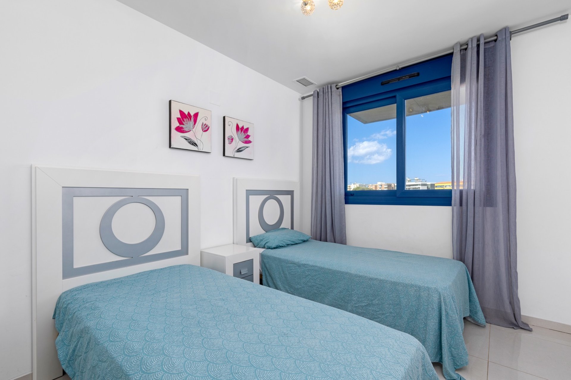 Перепродажа - Квартира  - Torrevieja - Punta Prima