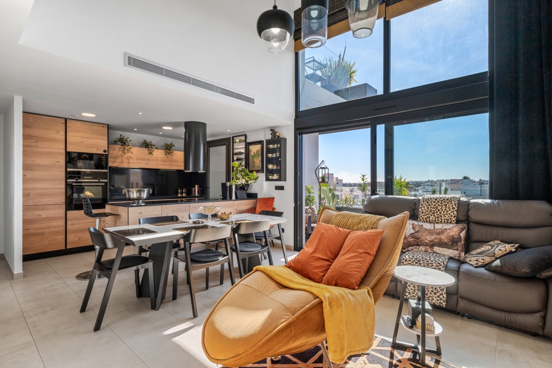 Перепродажа - Квартира  - Villamartín