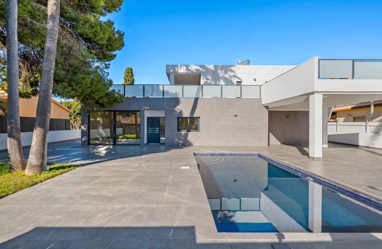 Перепродажа - Villa - Campoamor