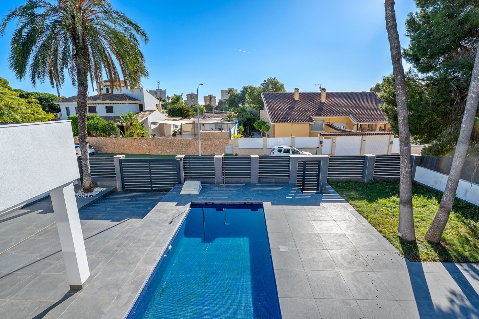 Перепродажа - Villa - Campoamor