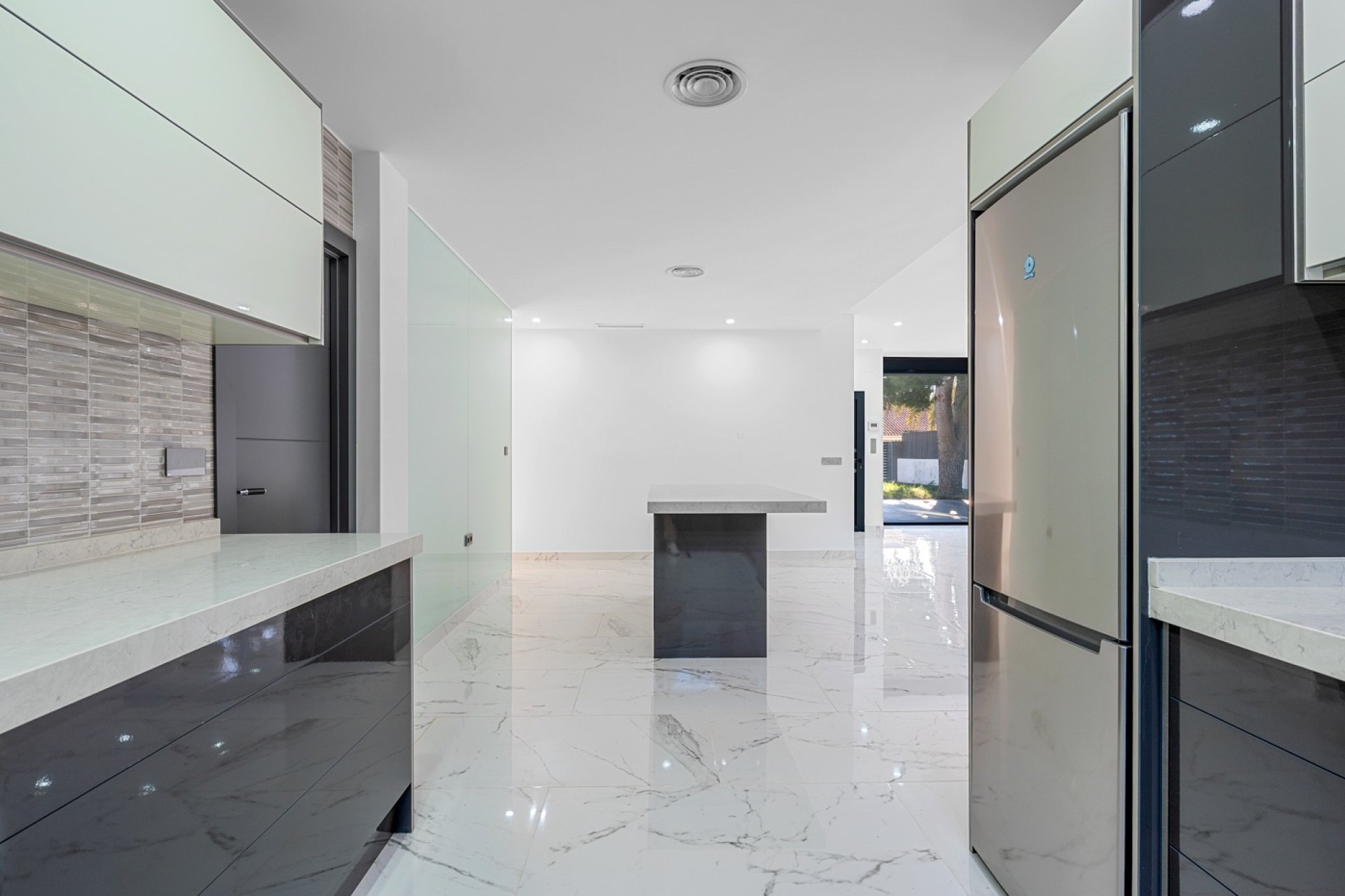 Перепродажа - Villa - Campoamor