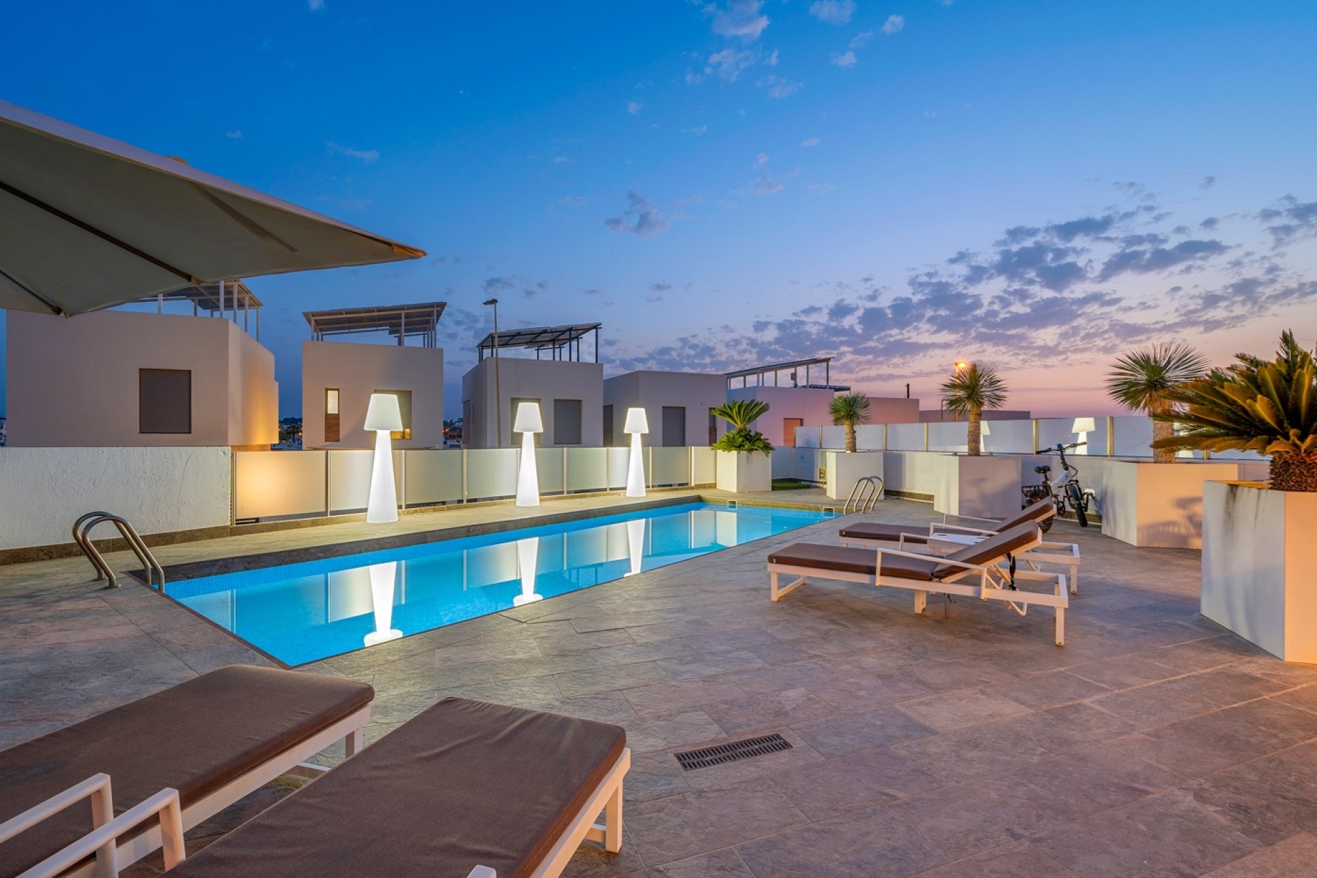 Перепродажа - Villa - Orihuela Costa - Villamartín