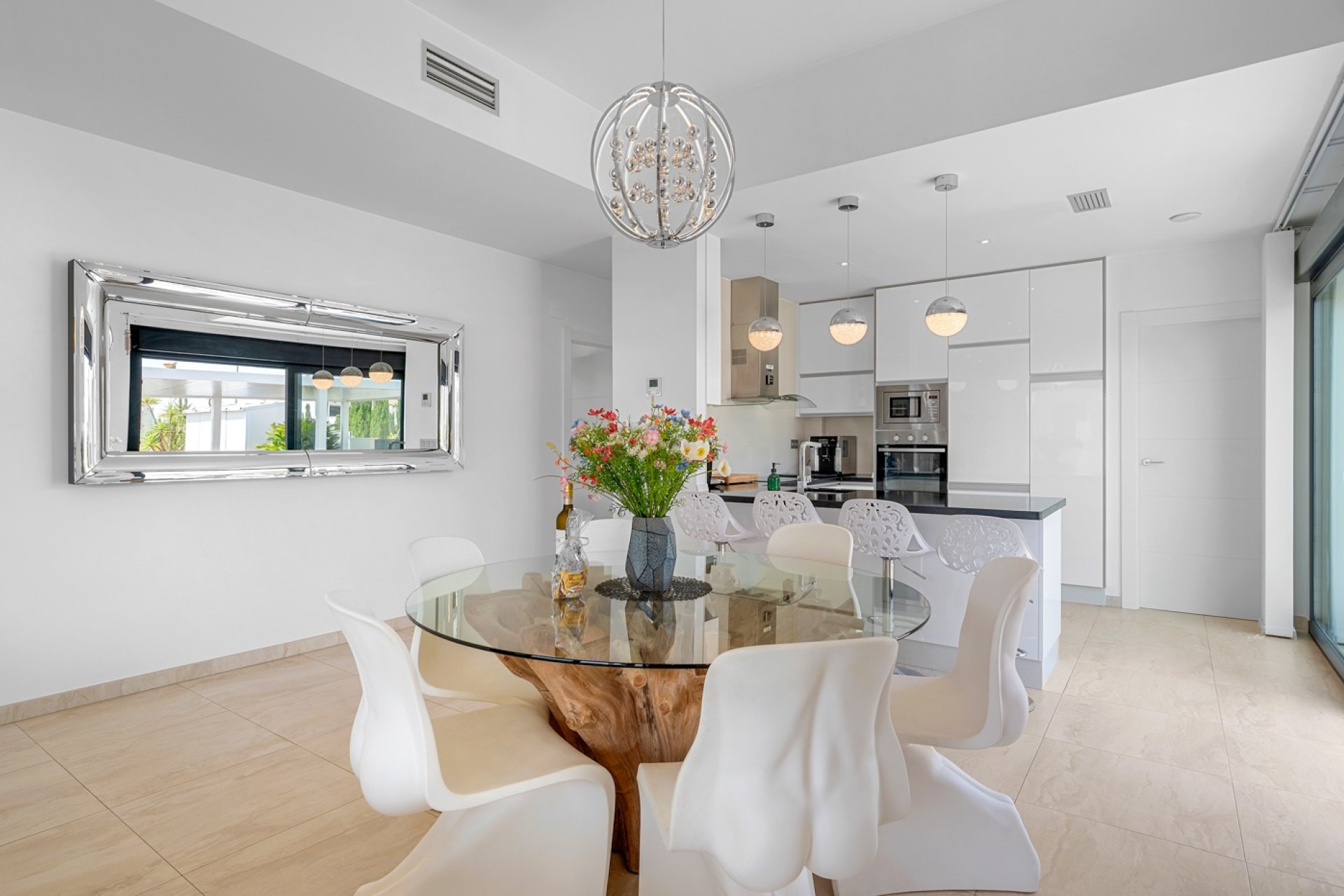 Перепродажа - Villa - Orihuela Costa - Villamartín