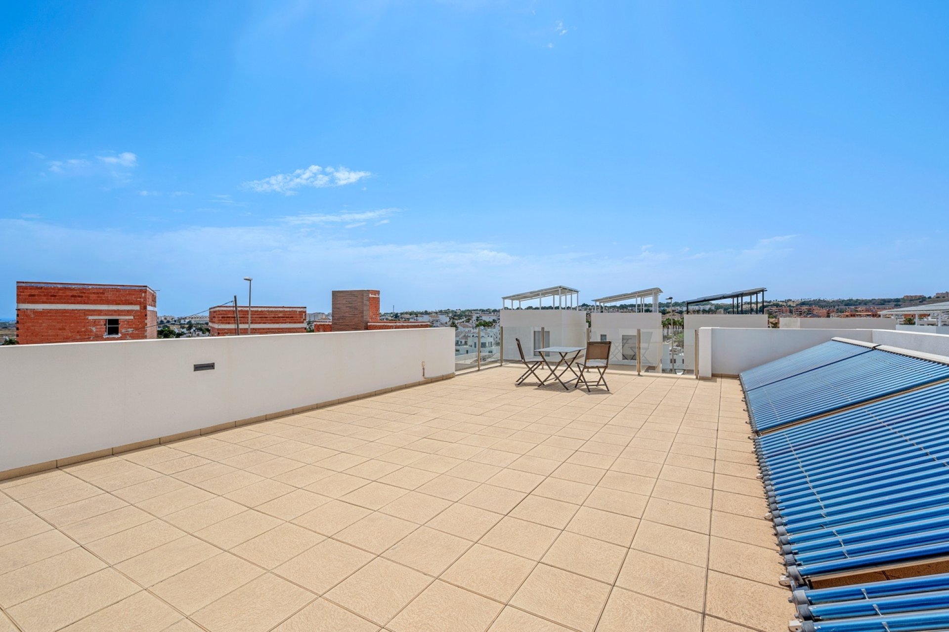 Перепродажа - Villa - Orihuela Costa - Villamartín