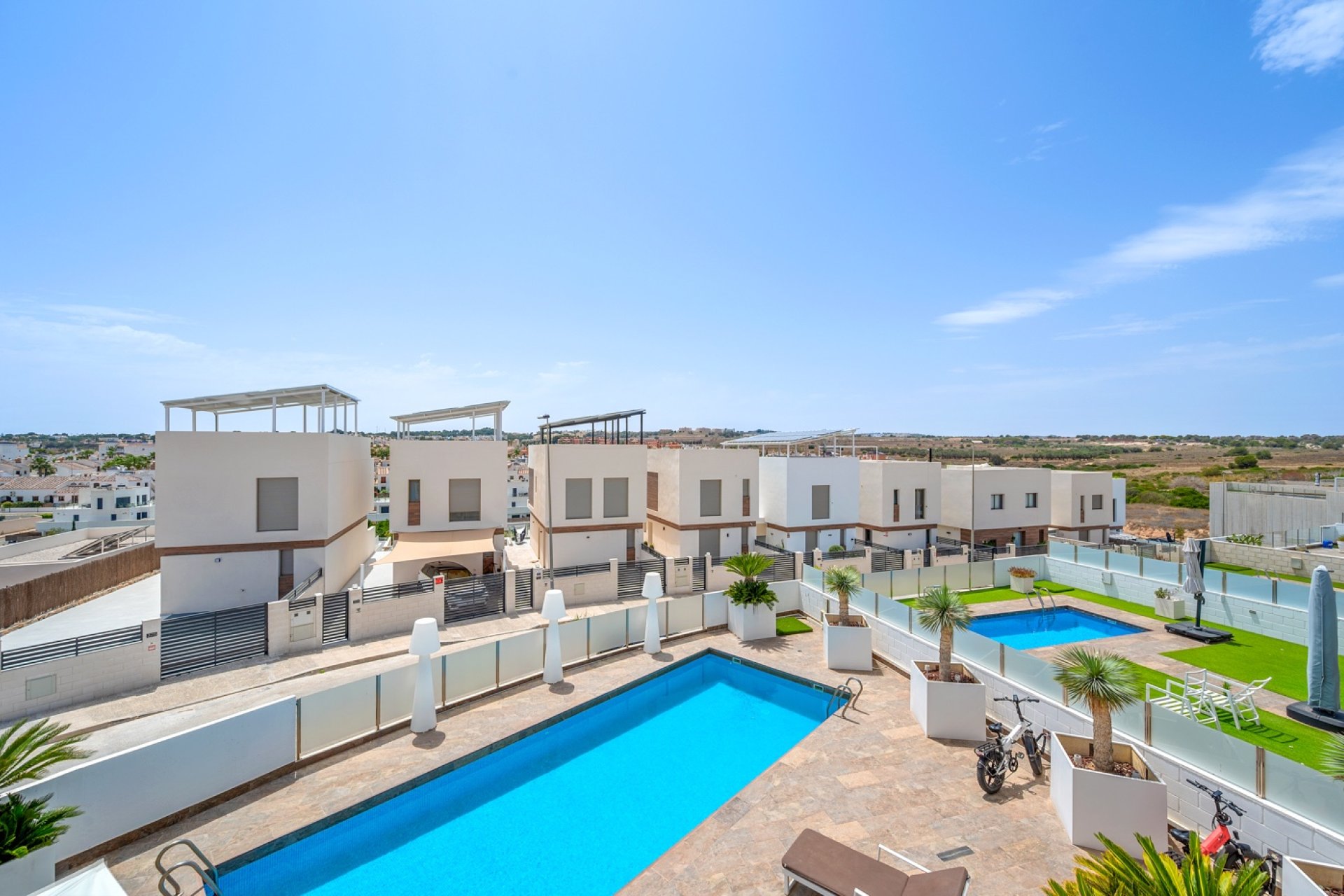 Перепродажа - Villa - Orihuela Costa - Villamartín