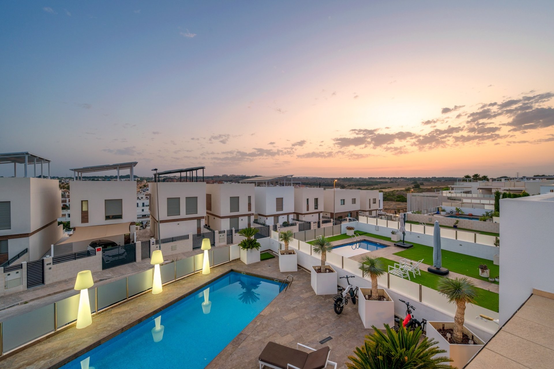Перепродажа - Villa - Orihuela Costa - Villamartín