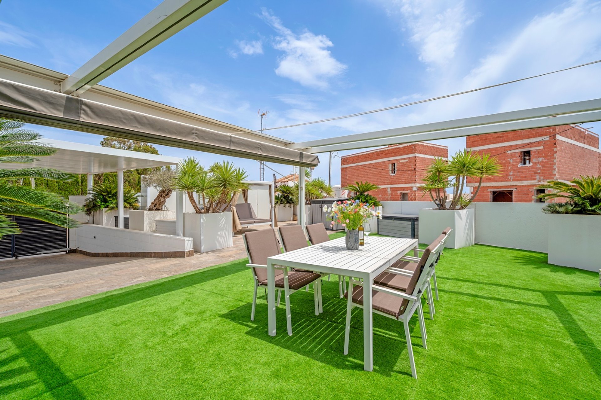 Перепродажа - Villa - Orihuela Costa - Villamartín