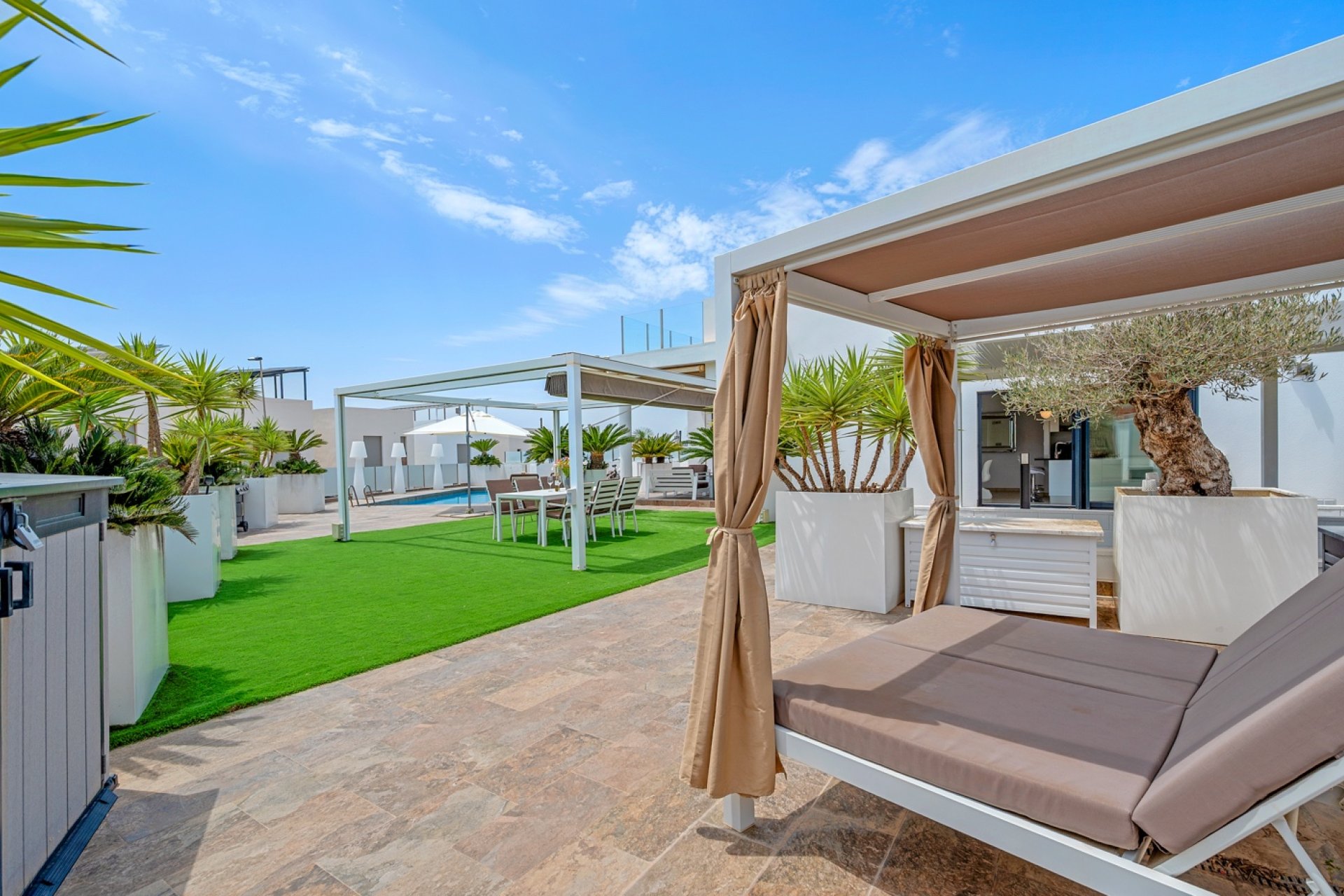 Перепродажа - Villa - Orihuela Costa - Villamartín
