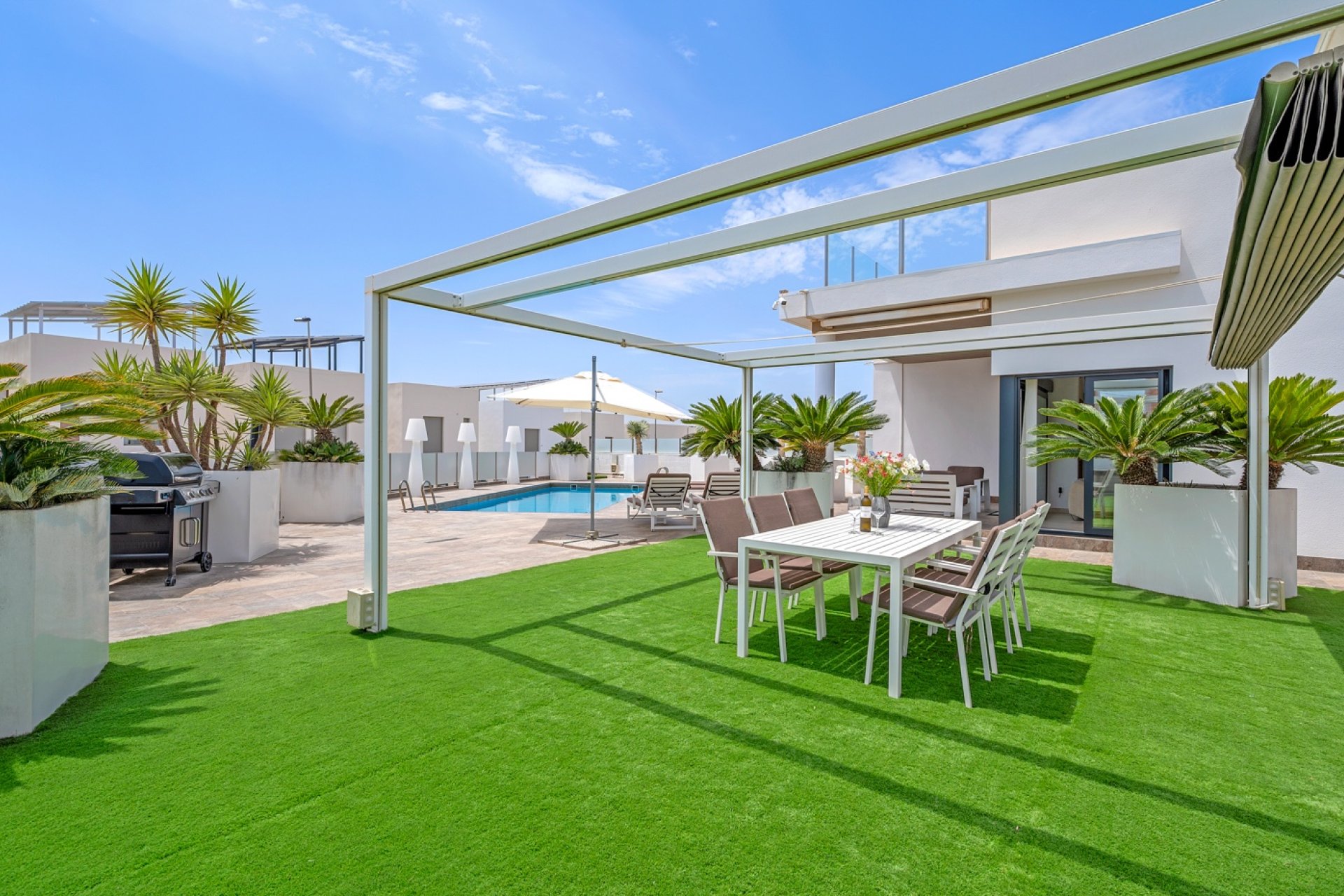 Перепродажа - Villa - Orihuela Costa - Villamartín