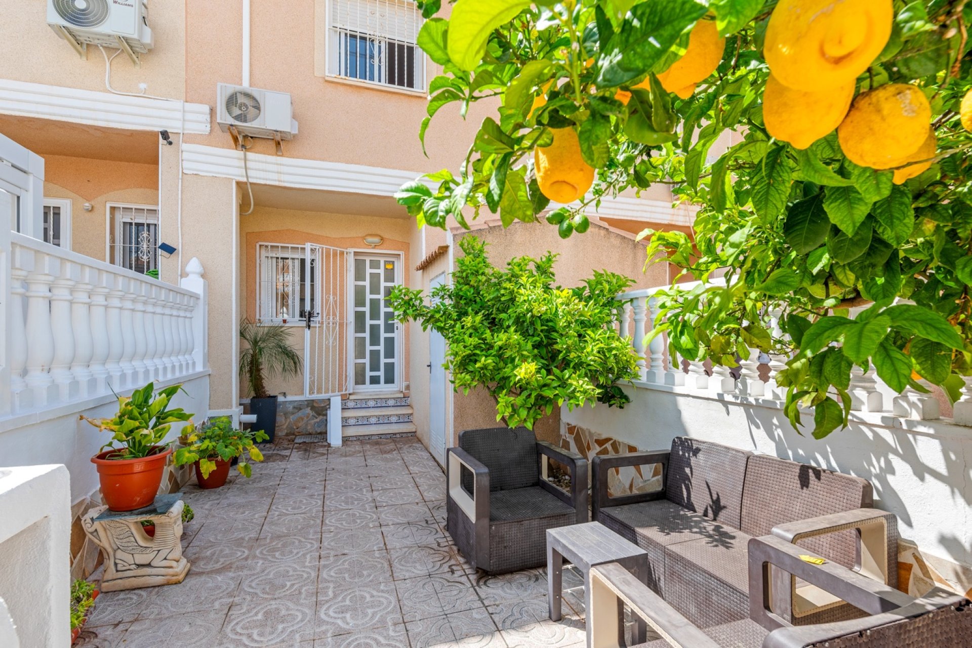 Перепродажа - Вилла / Полуотдельная - Ciudad Quesada - Doña pepa