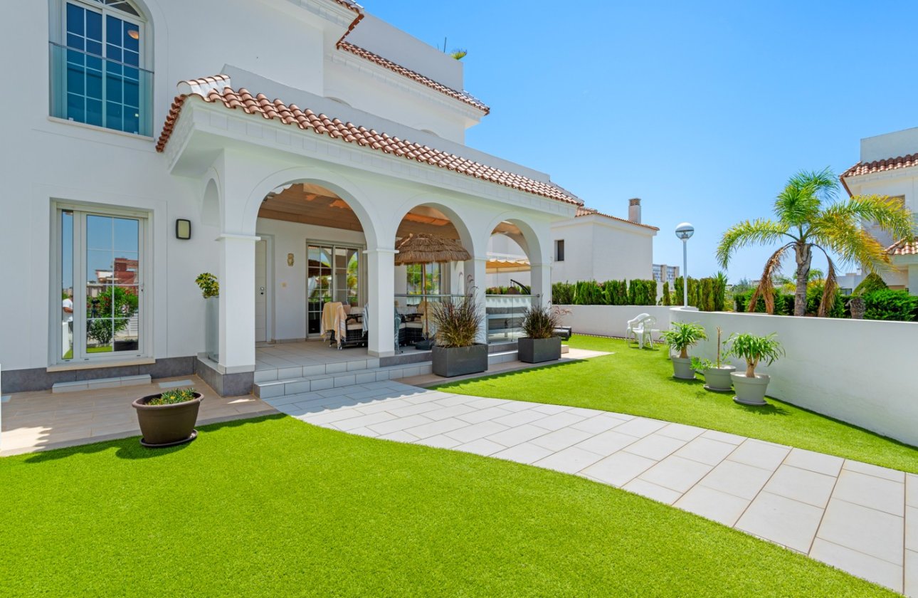 Перепродажа - Villa - Rojales - Ciudad Quesada
