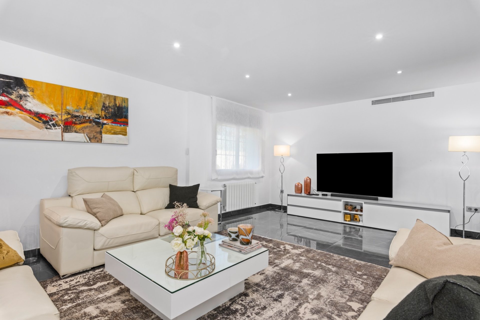 Перепродажа - Villa - San Juan Alicante - Frank Espinós