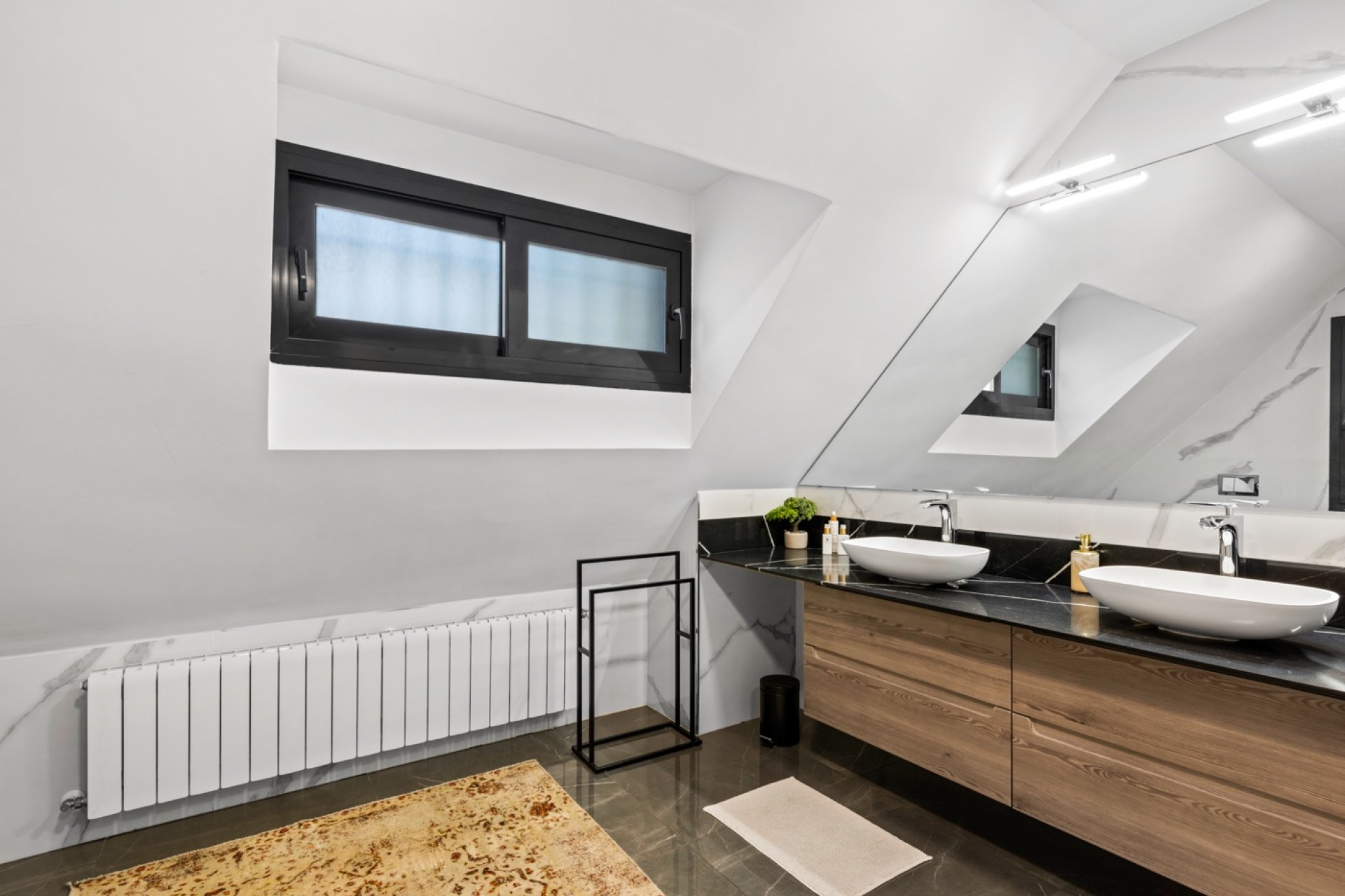 Перепродажа - Villa - San Juan Alicante - Frank Espinós