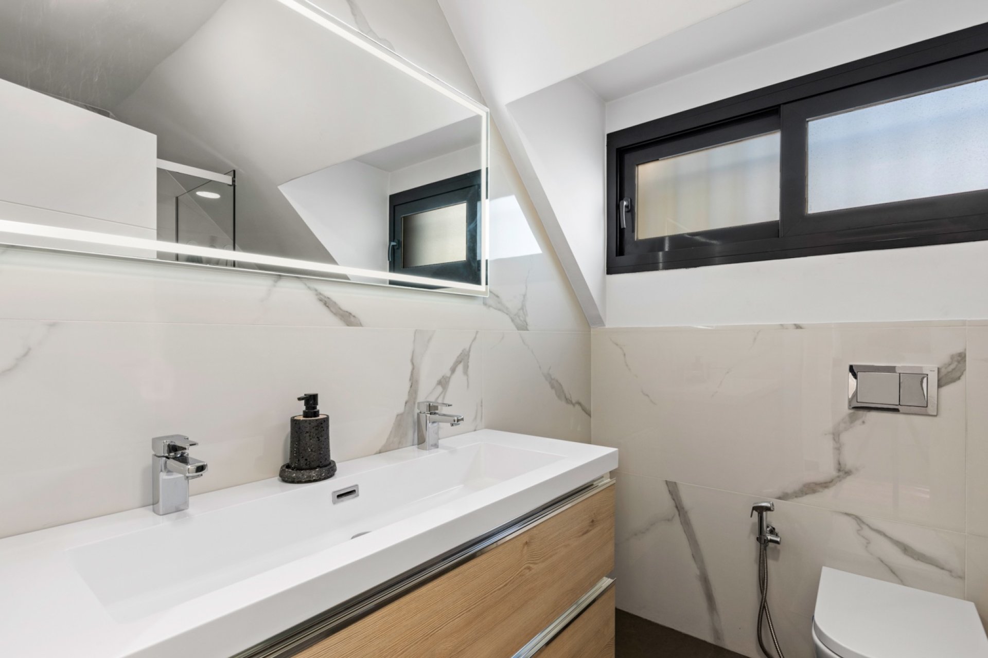 Перепродажа - Villa - San Juan Alicante - Frank Espinós