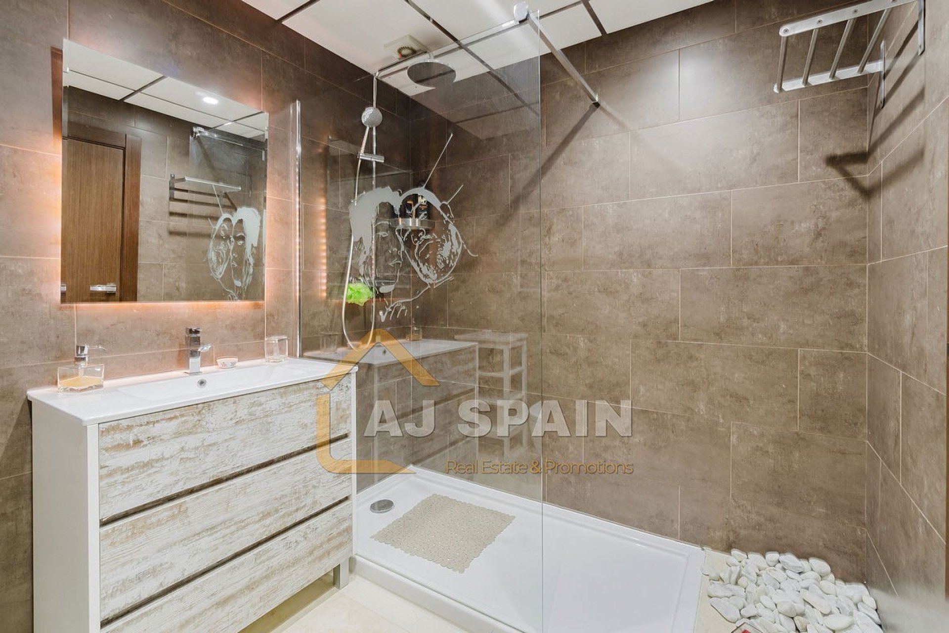 Resale - Apartment  - Fortuna