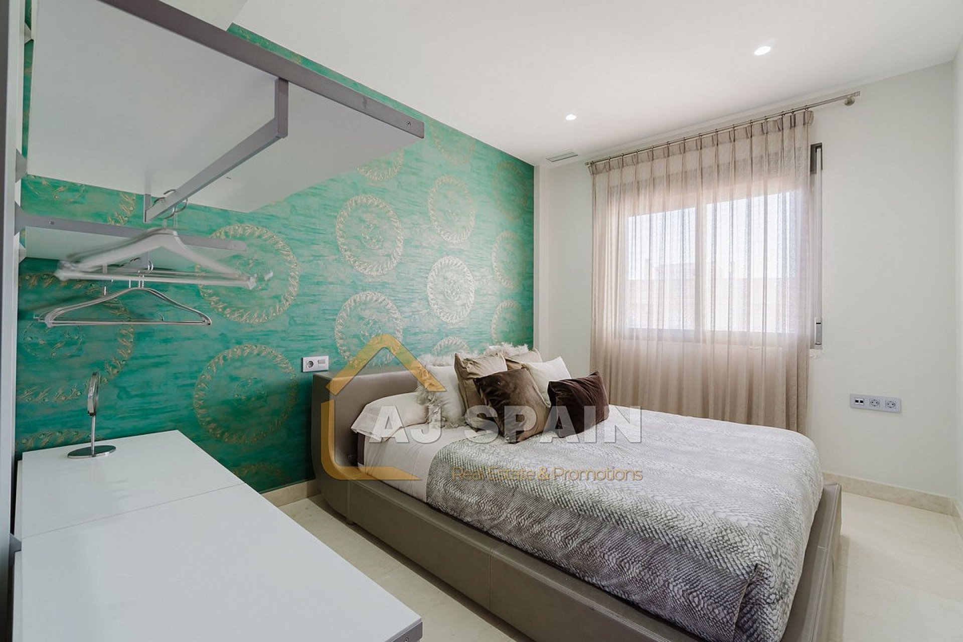 Resale - Apartment  - Fortuna