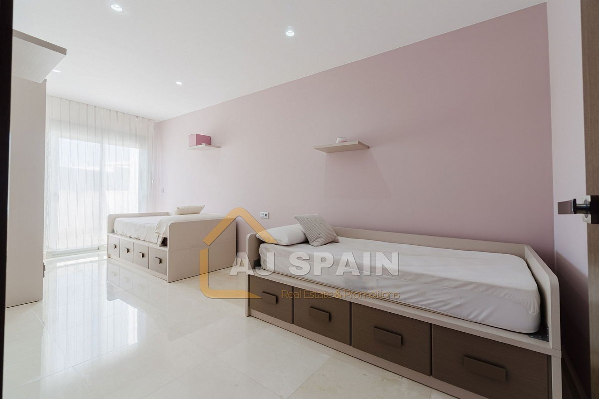 Resale - Apartment  - Fortuna