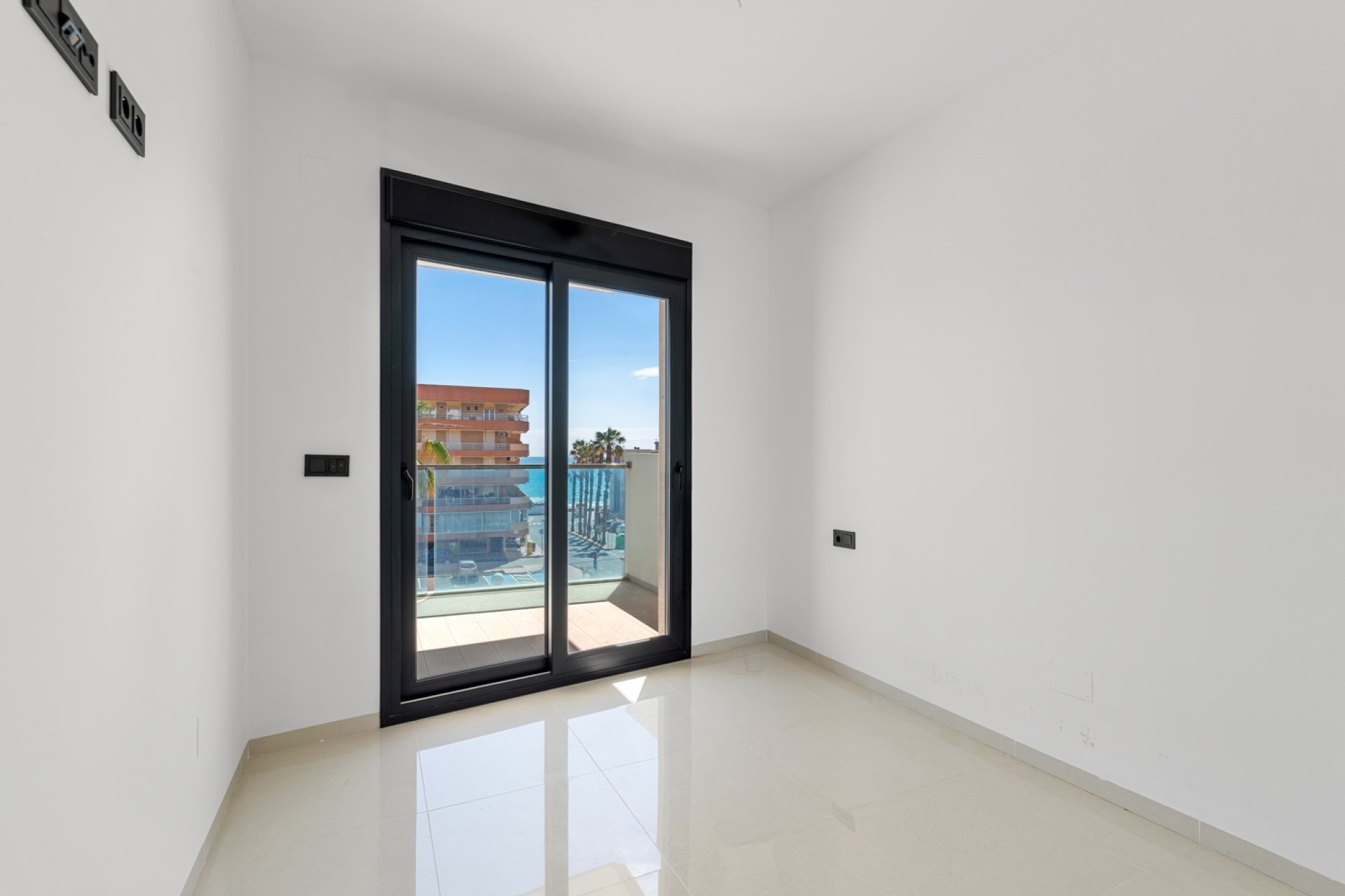 Resale - Apartment  - Guardamar del Segura