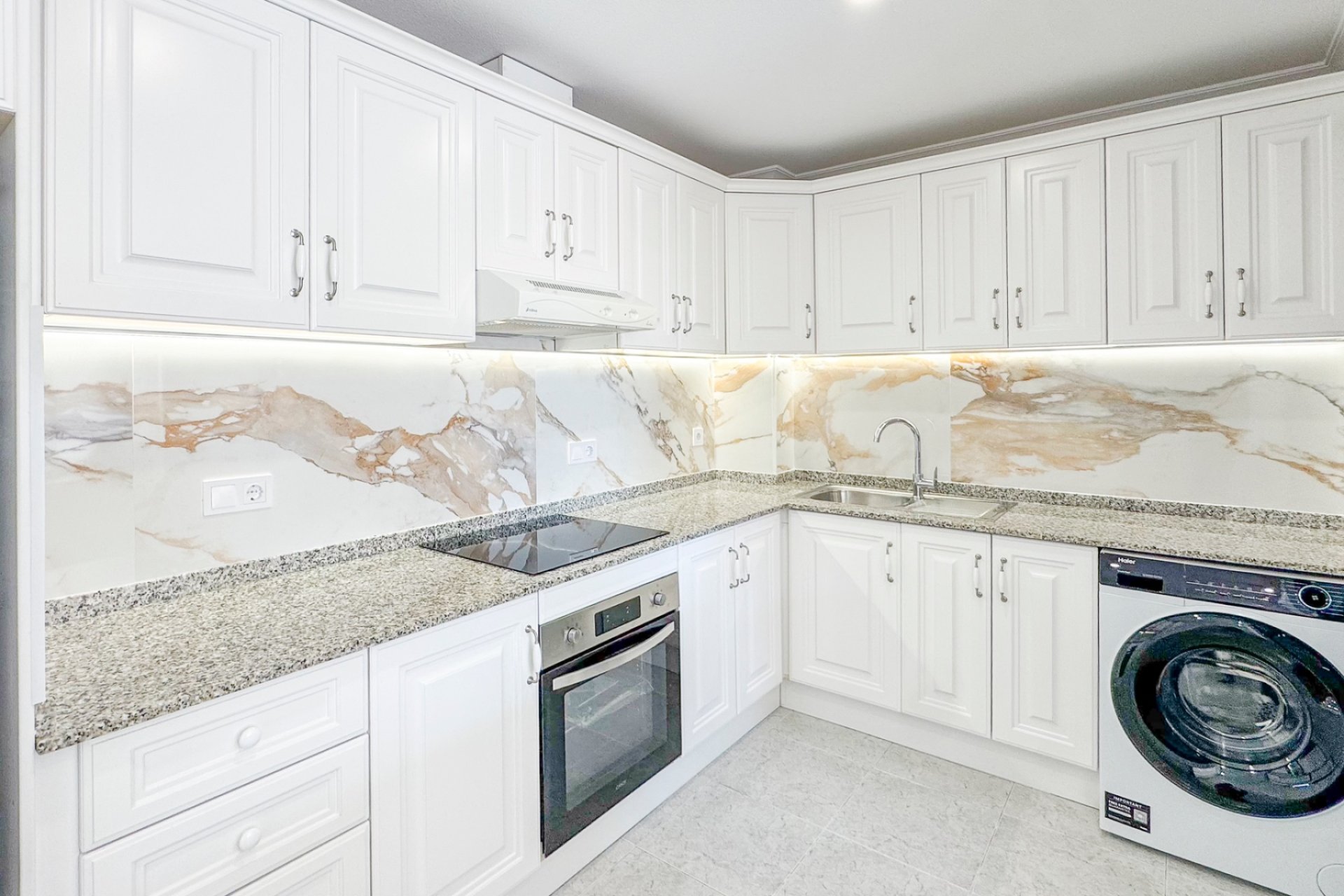 Resale - Apartment  - Orihuela Costa - Lomas de Campoamor