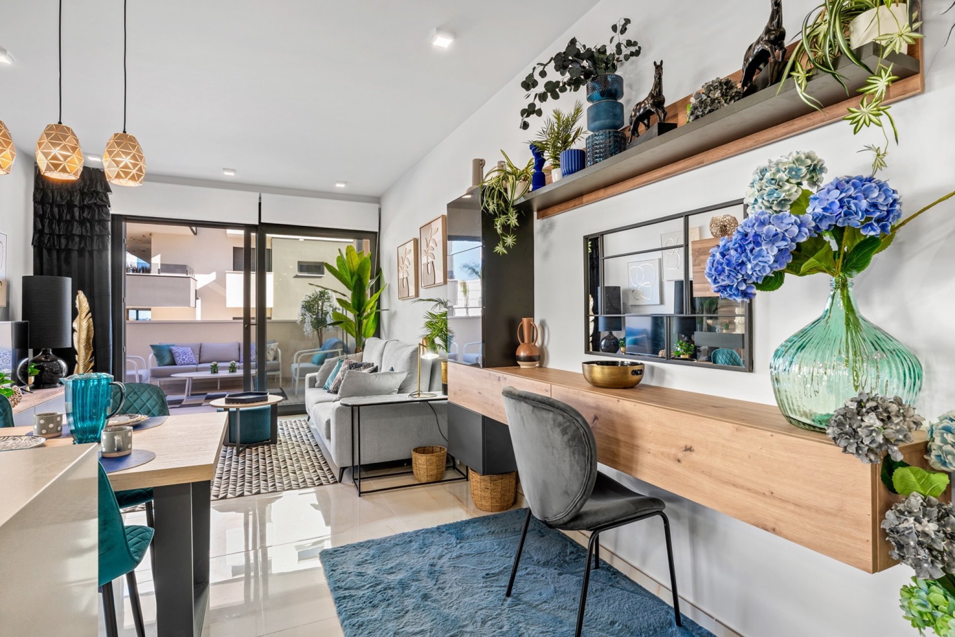 Resale - Apartment  - Orihuela Costa - Playa Flamenca