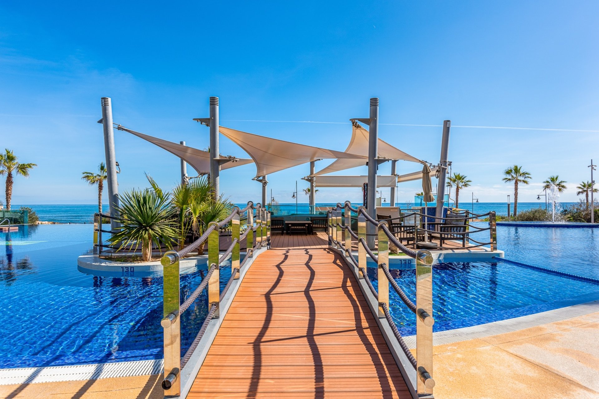 Resale - Apartment  - Torrevieja - Punta Prima