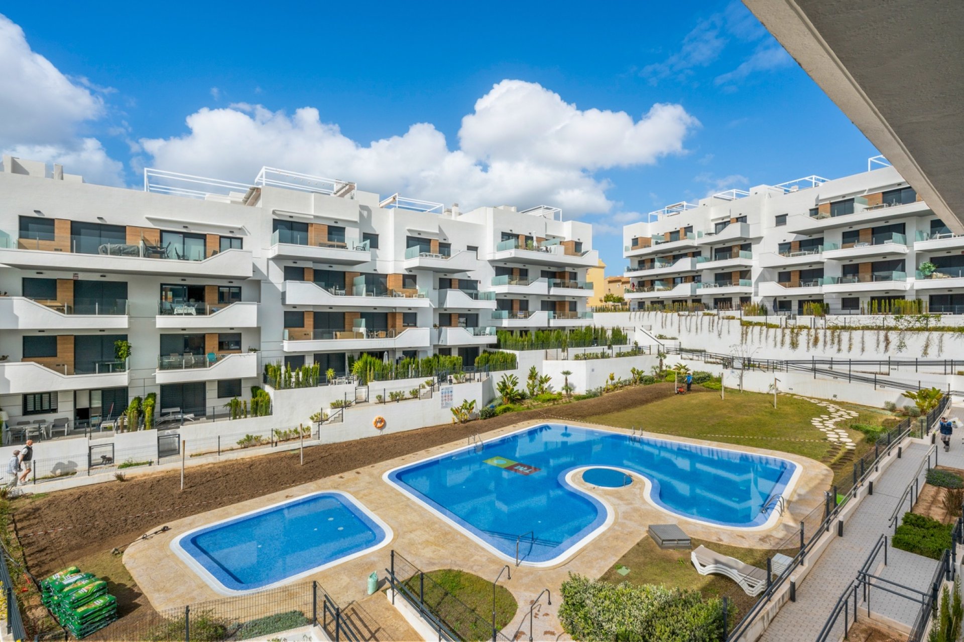 Resale - Apartment  - Villamartín