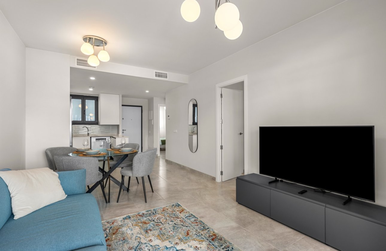 Resale - Apartment  - Villamartín