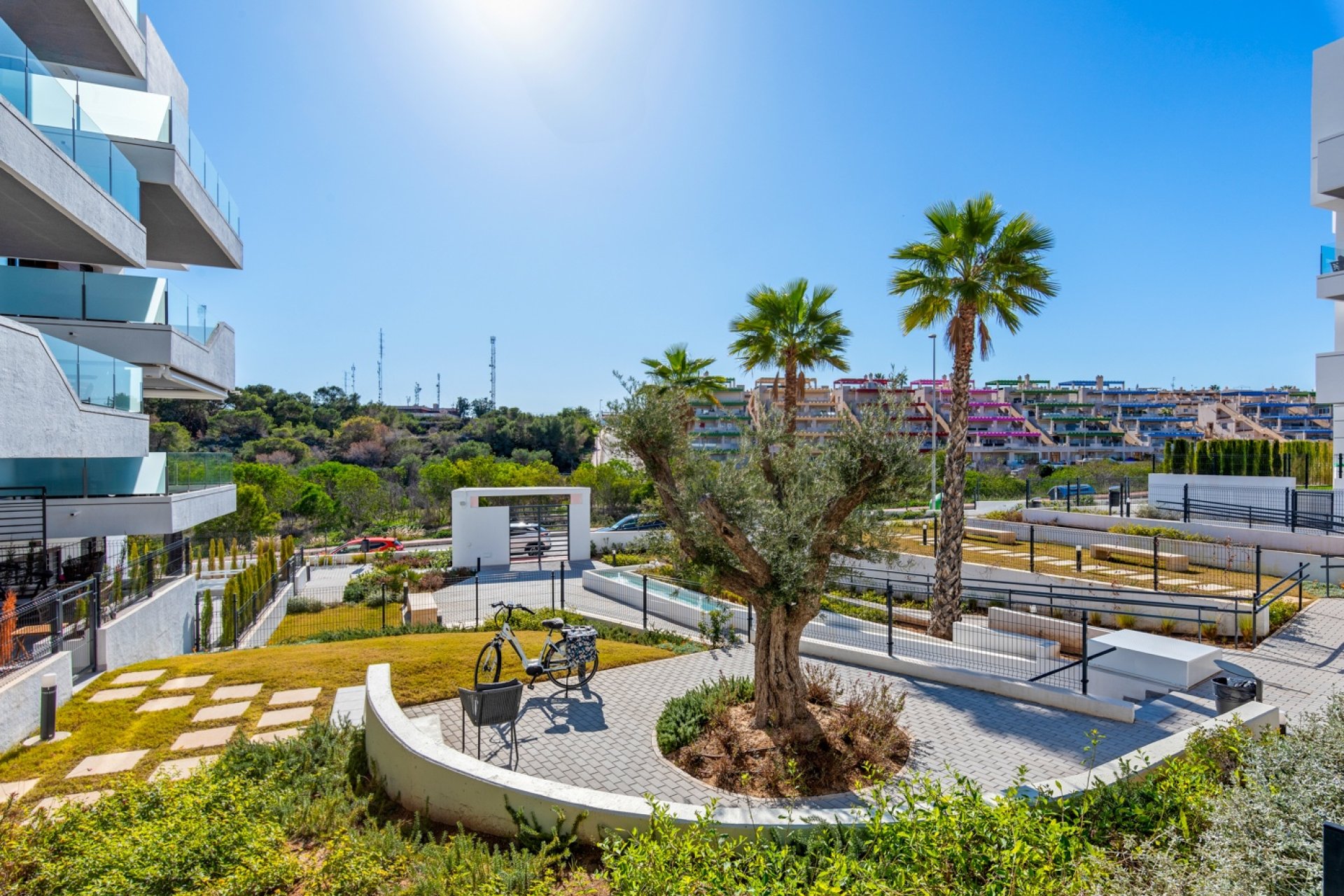 Resale - Apartment  - Villamartín