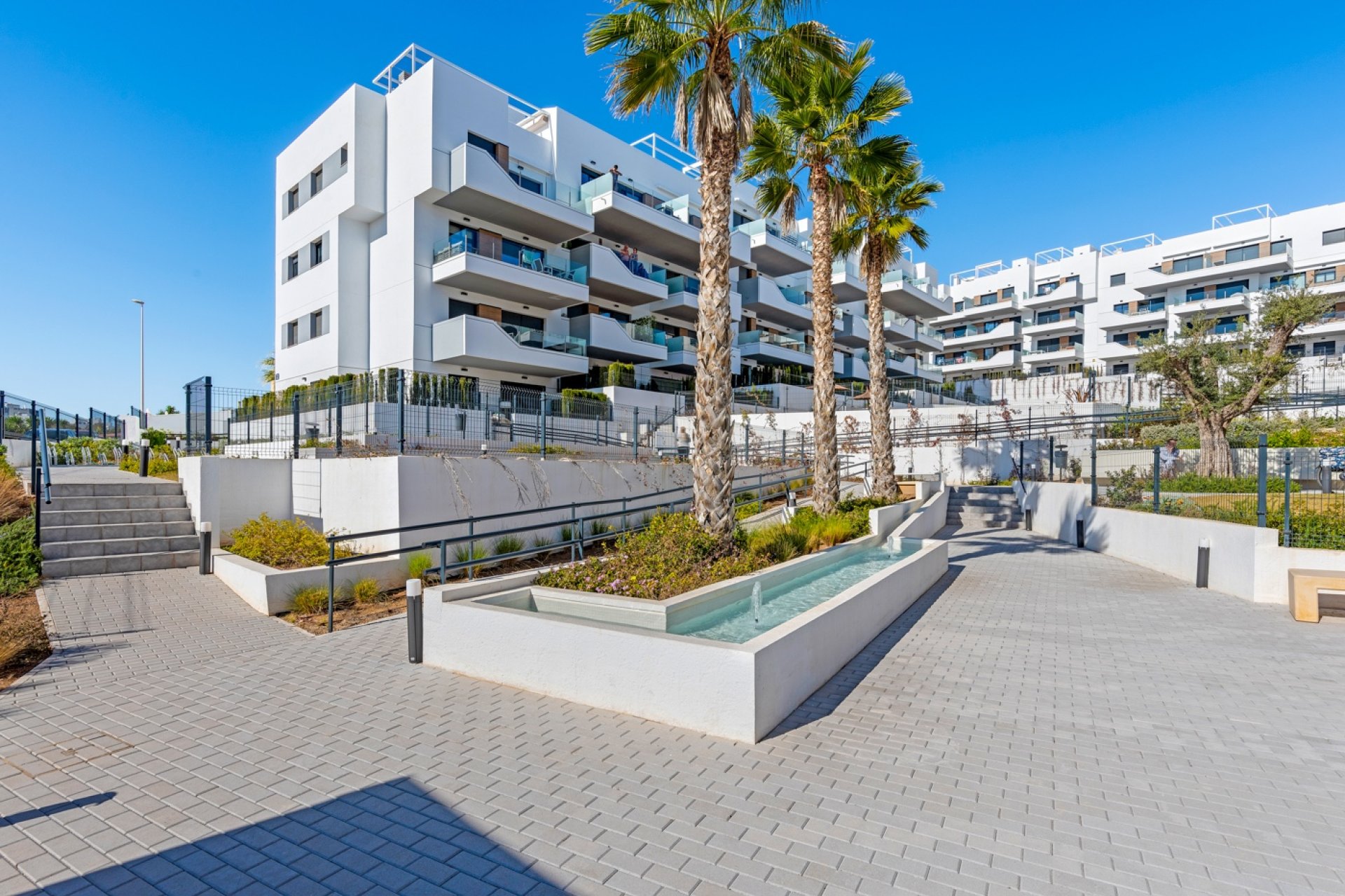 Resale - Apartment  - Villamartín