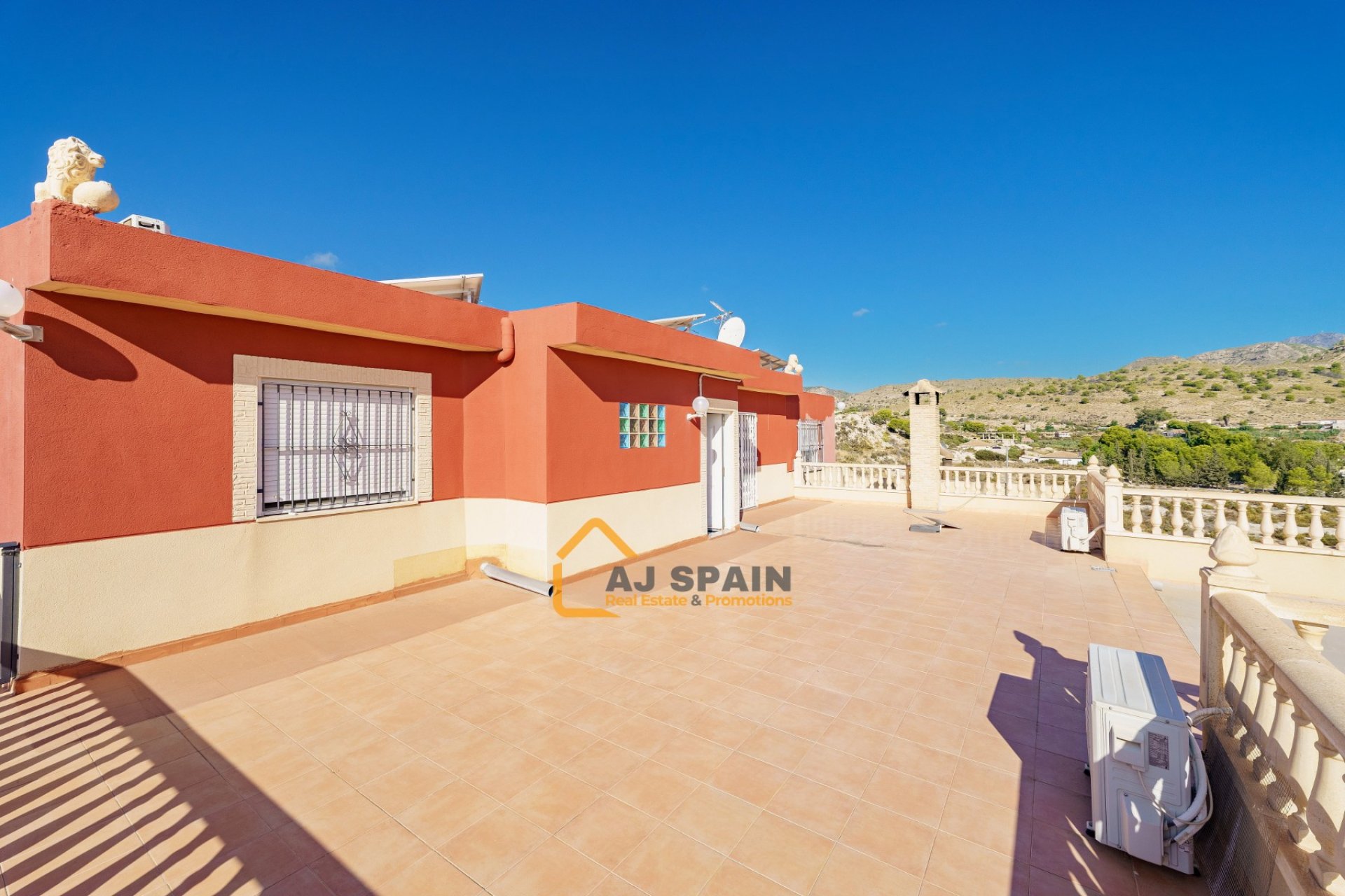 Resale - Country Estate - Fortuna - 