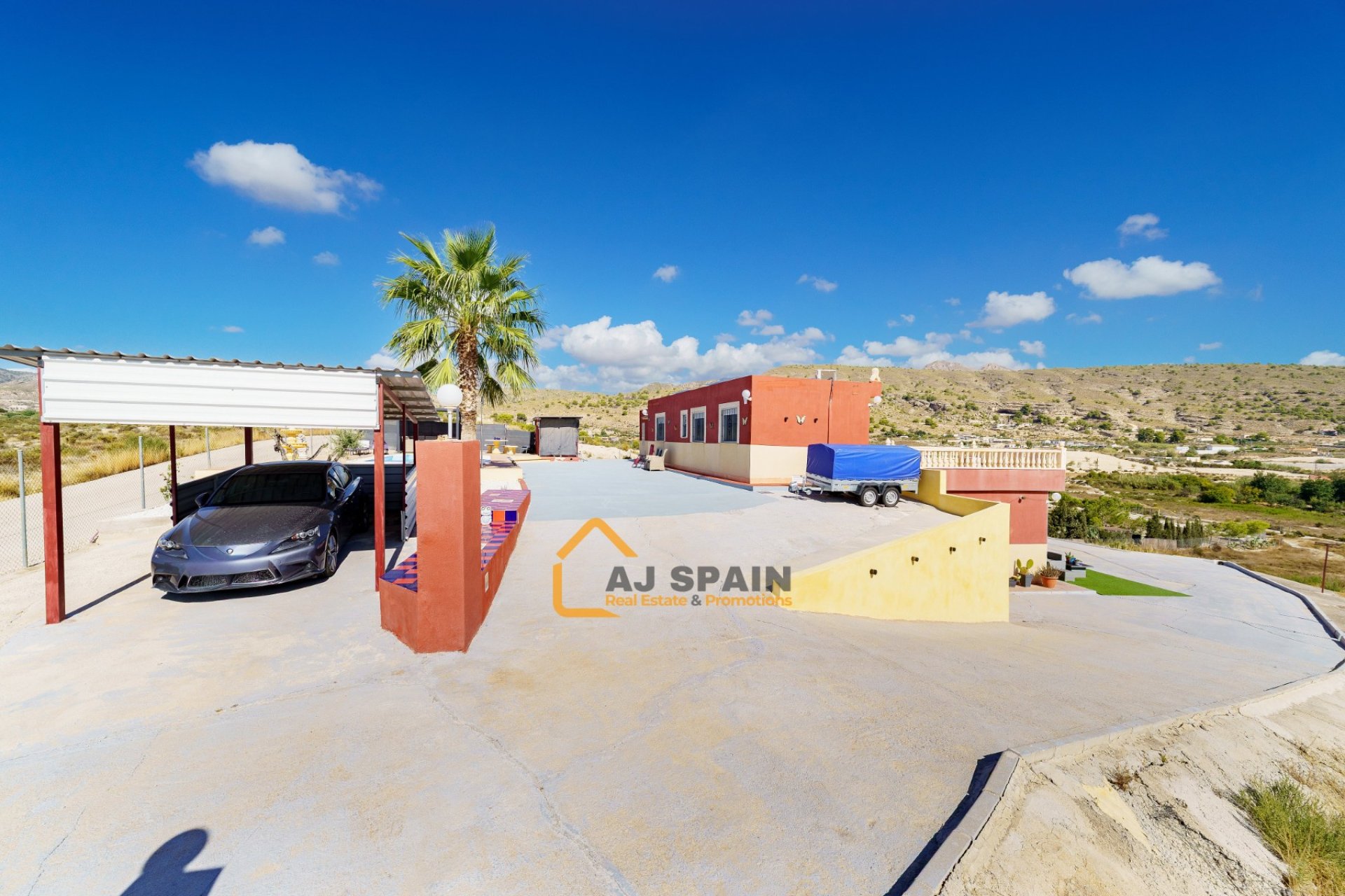 Resale - Country Estate - Fortuna - 