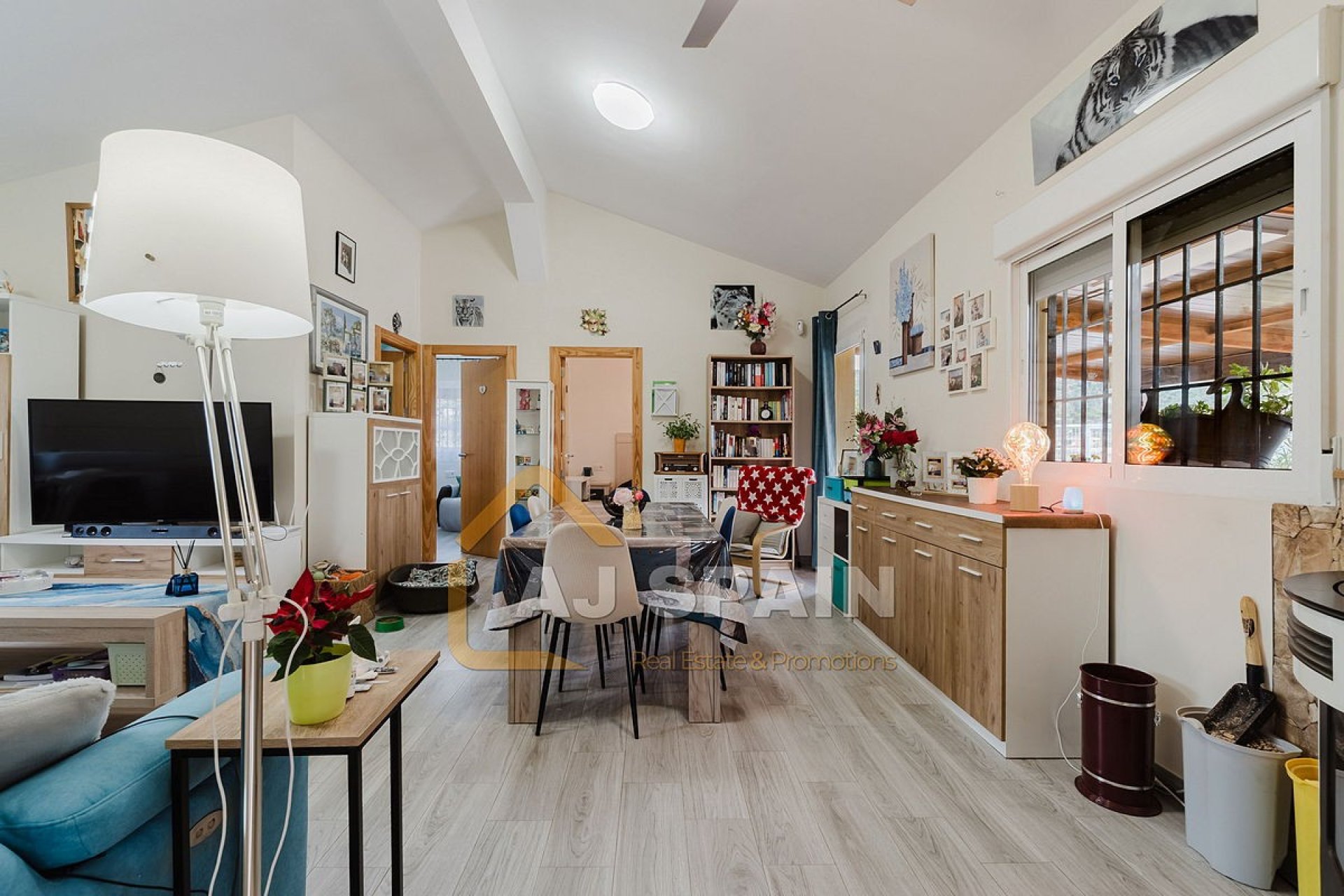 Resale - Country Estate - Fortuna