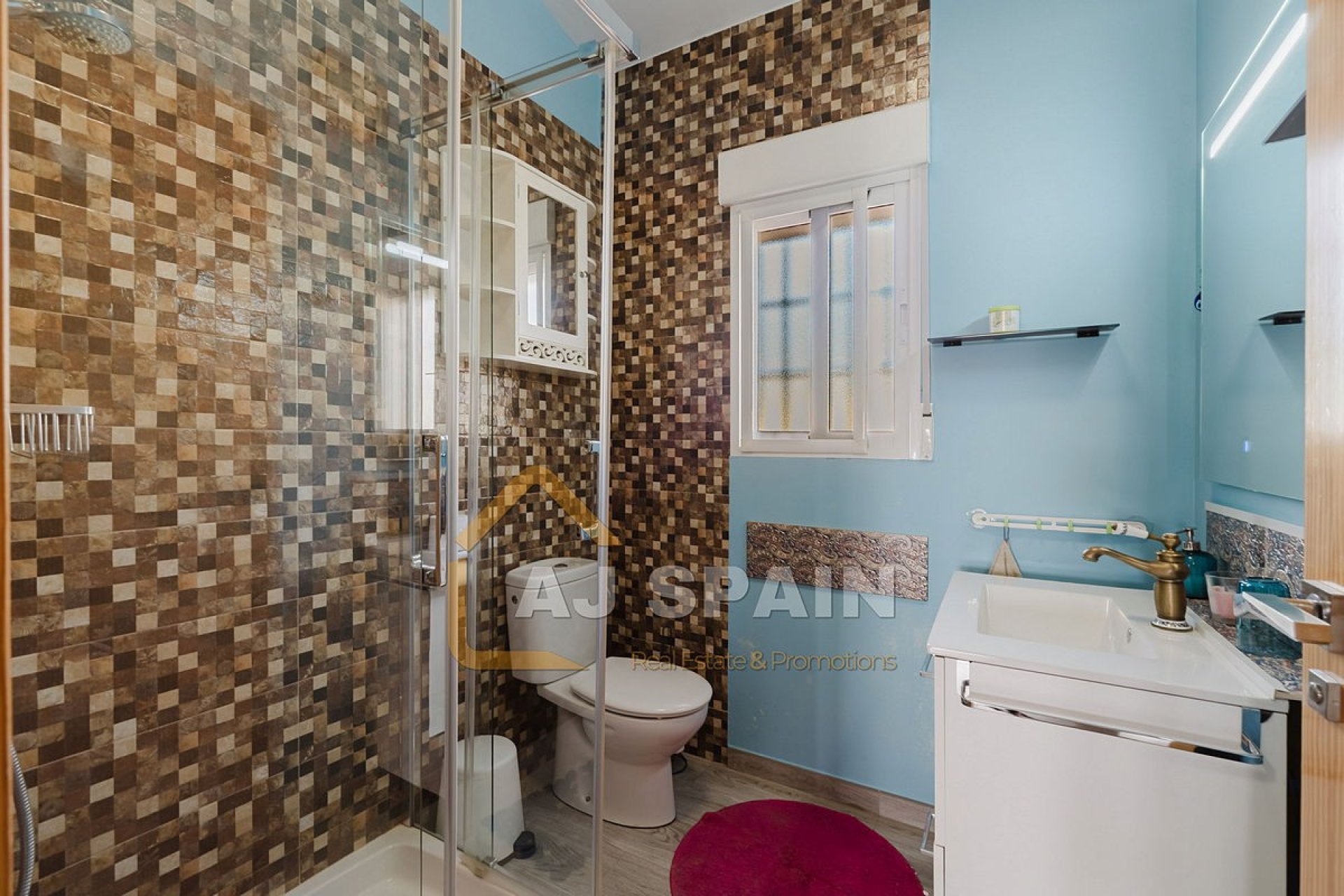 Resale - Country Estate - Fortuna