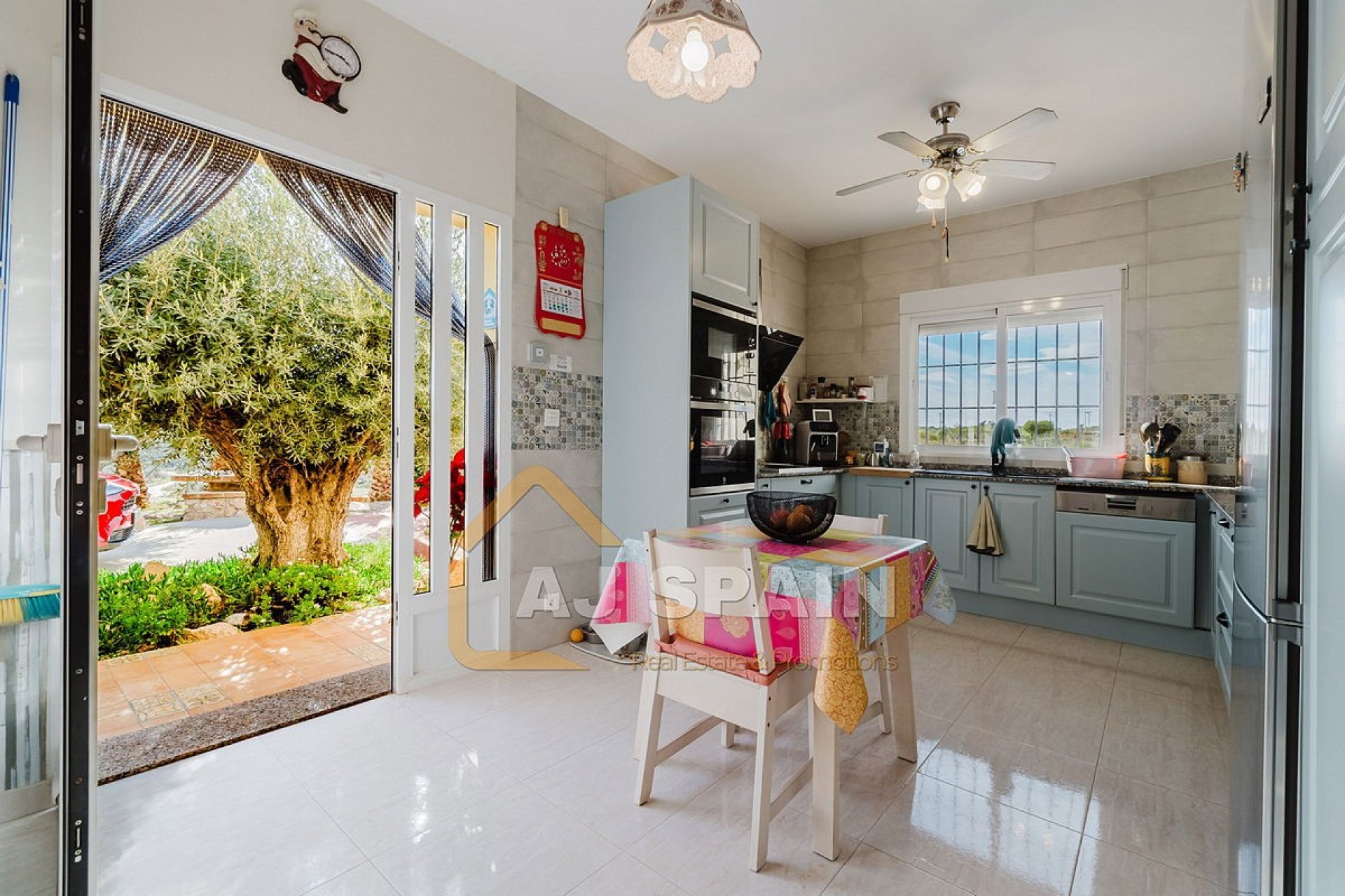 Resale - Country Estate - Fortuna