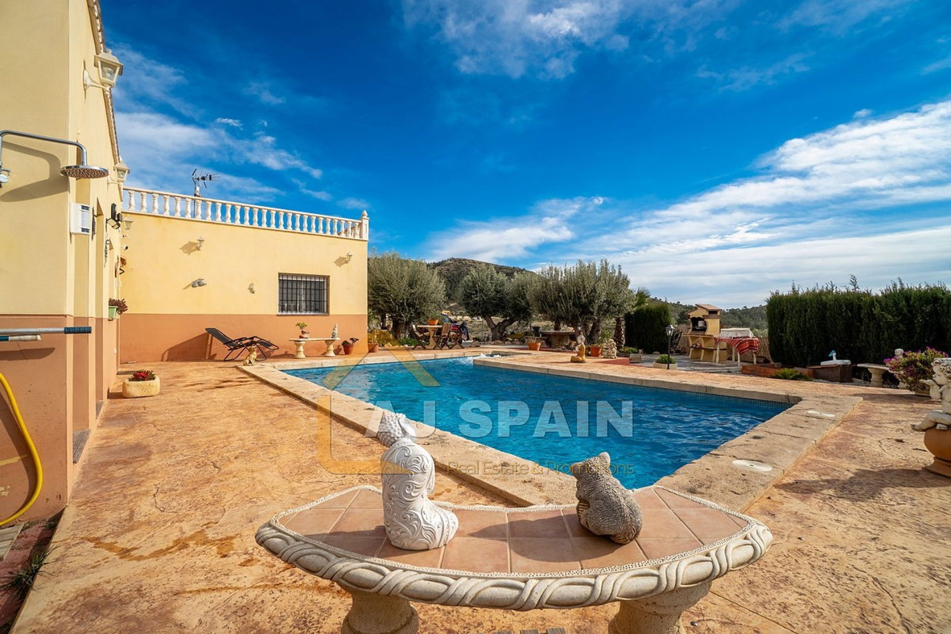 Resale - Country Estate - Fortuna