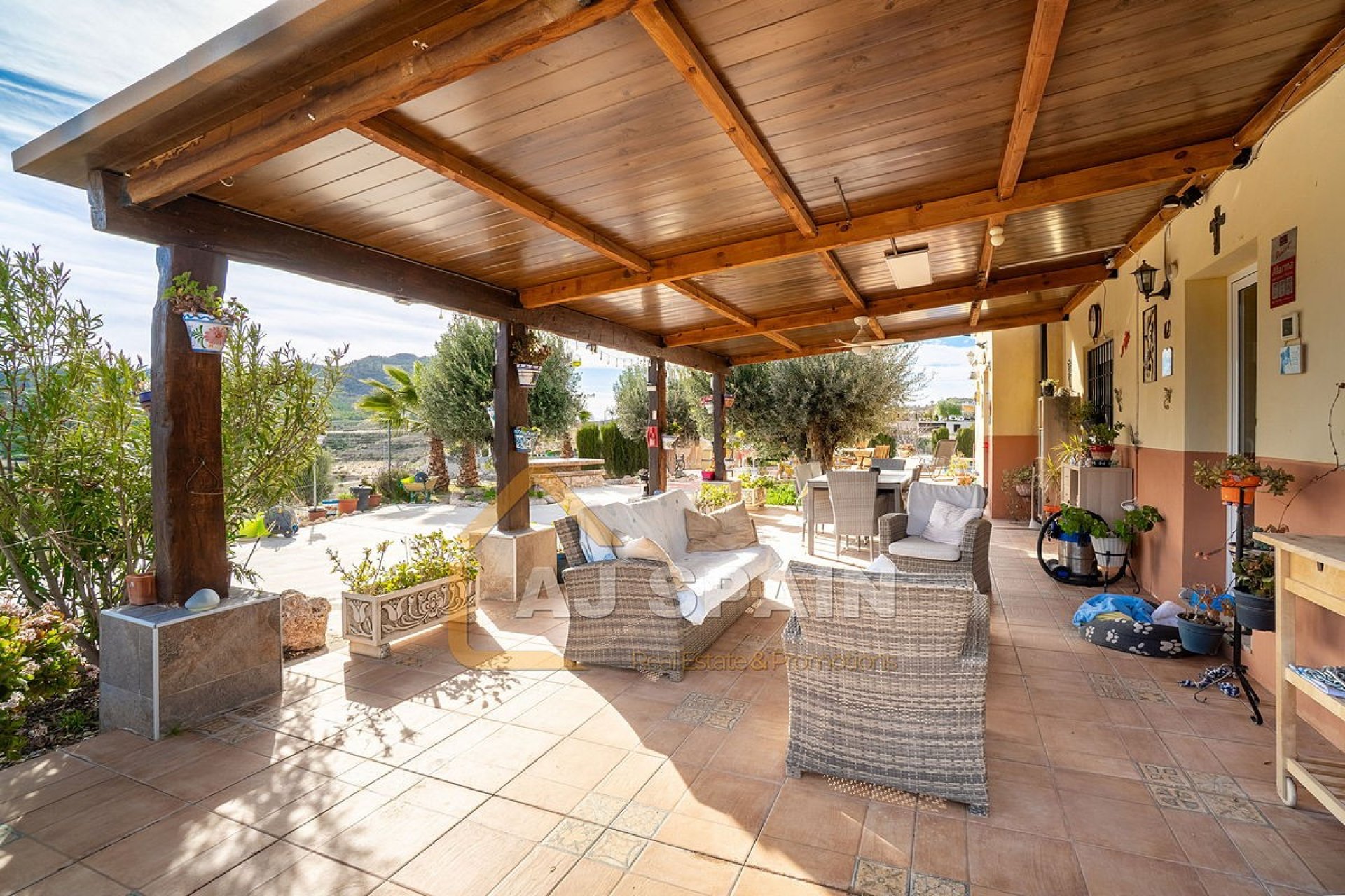 Resale - Country Estate - Fortuna