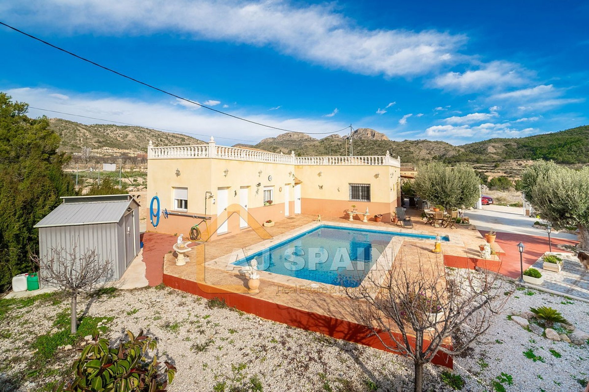 Resale - Country Estate - Fortuna